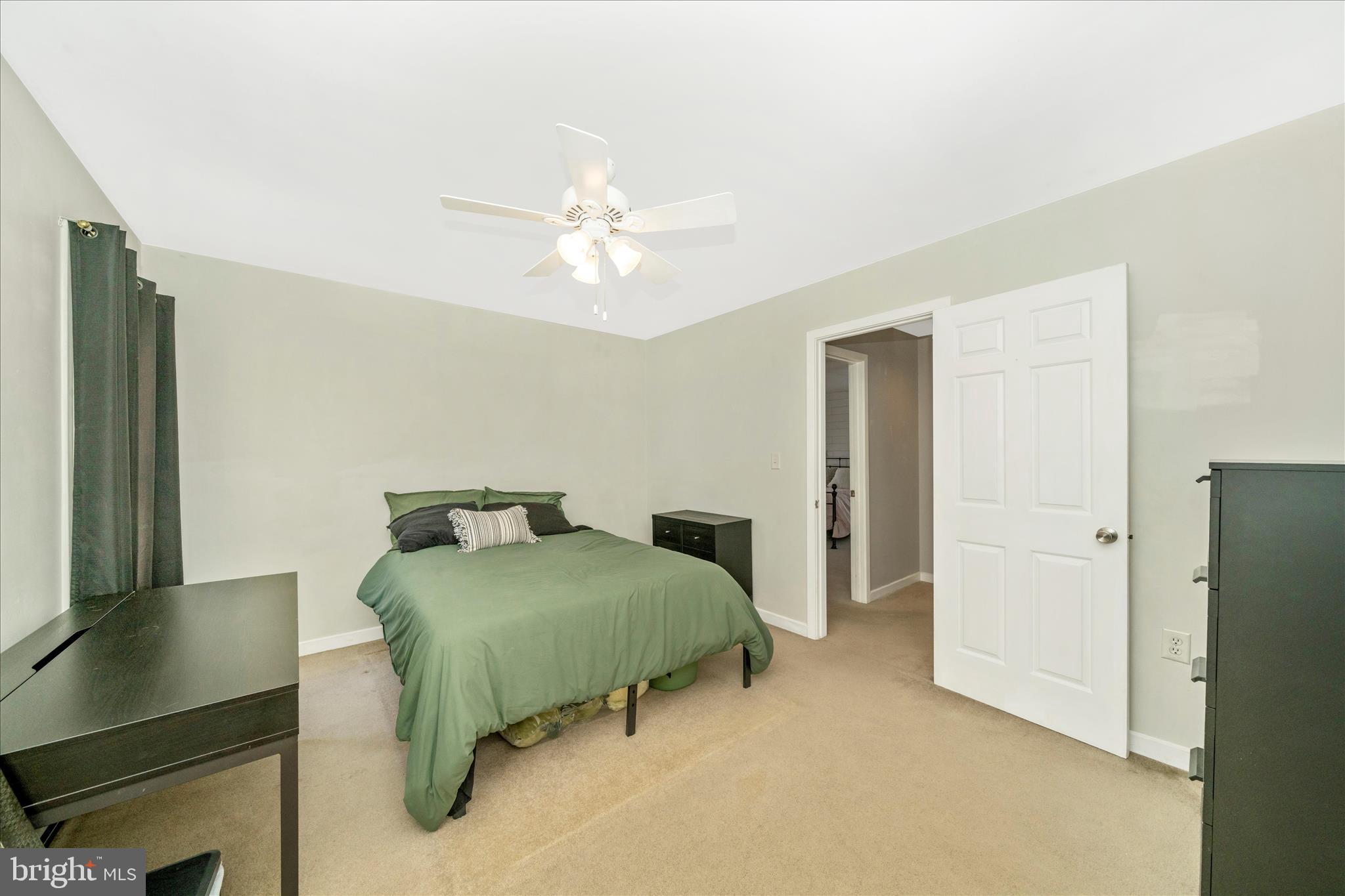 WOODSPRING AT NEW MARKET - Residential