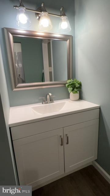 TREETOP CONDO - Residential Lease