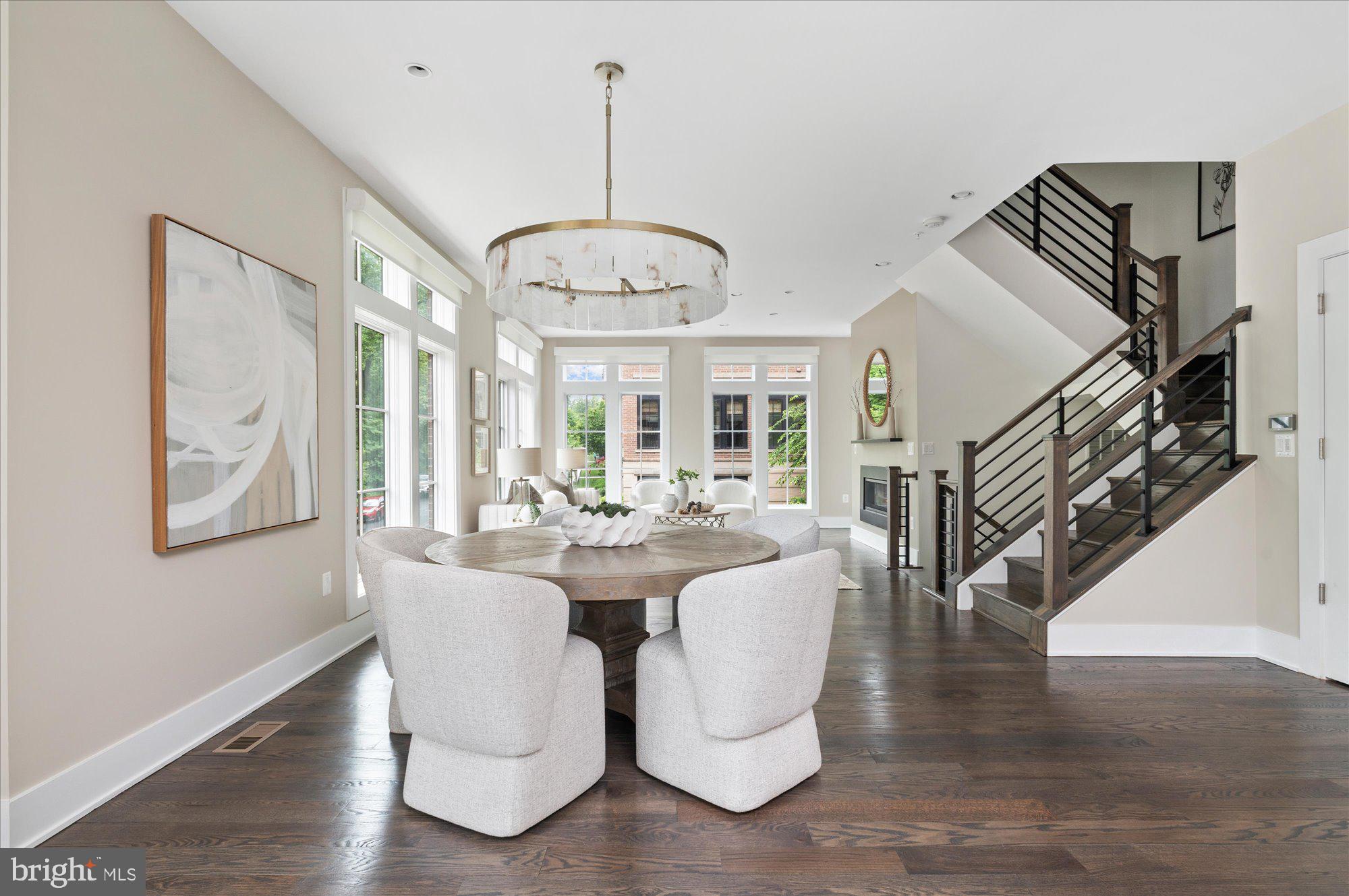 CHEVY CHASE - Residential