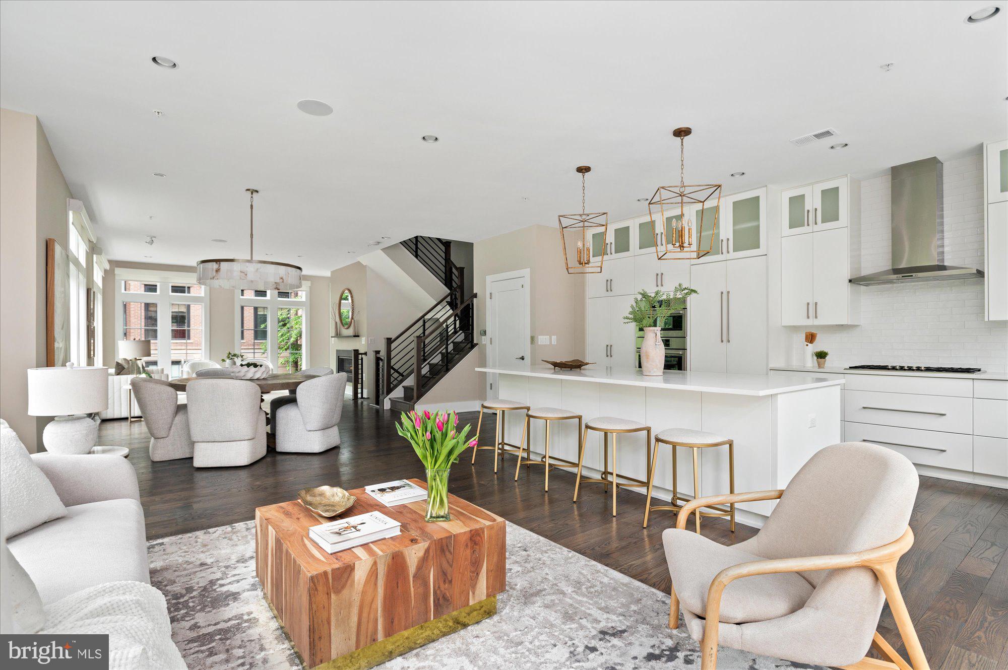 CHEVY CHASE - Residential