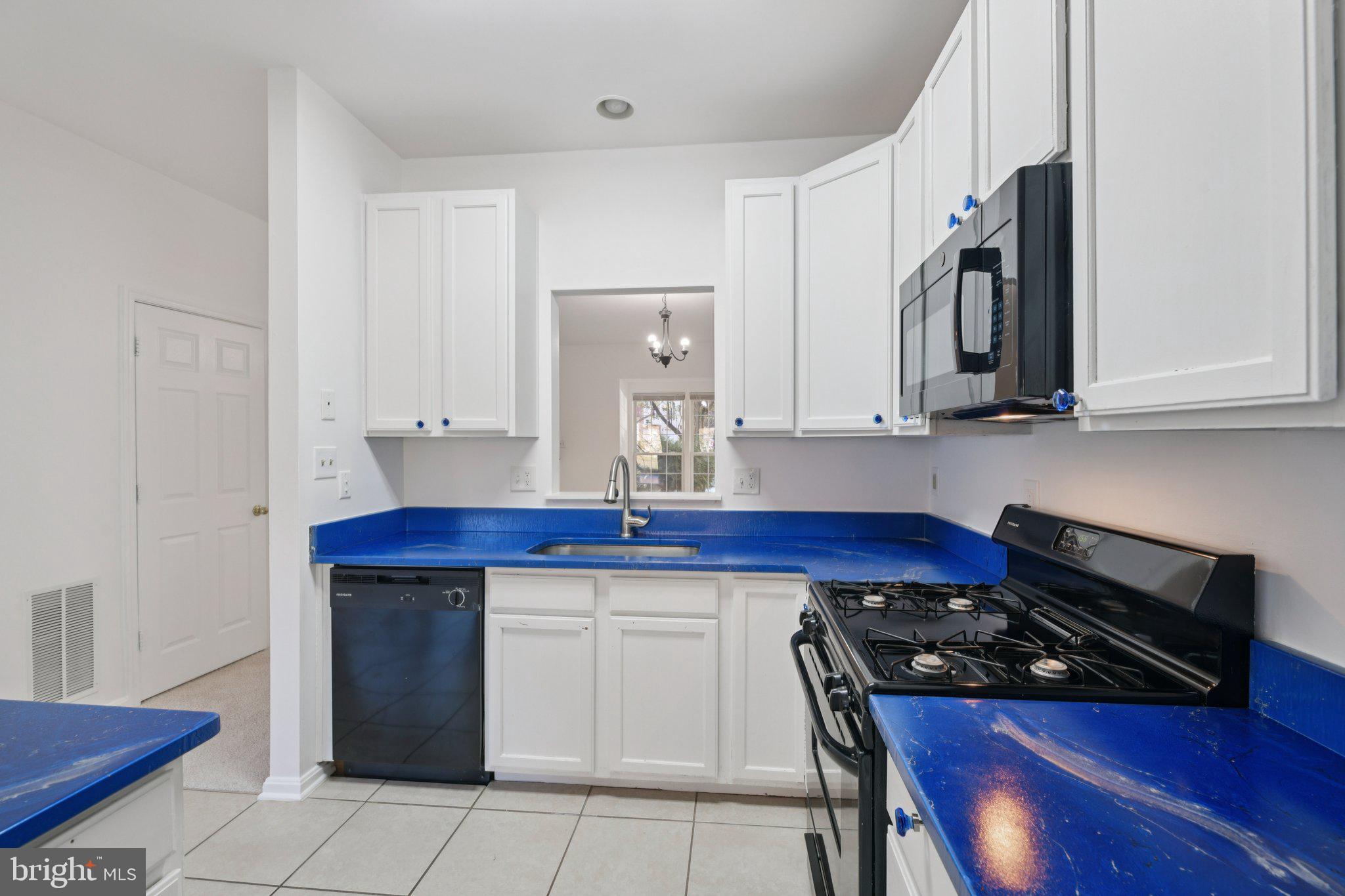 MARLTON TOWN CENTER - Residential