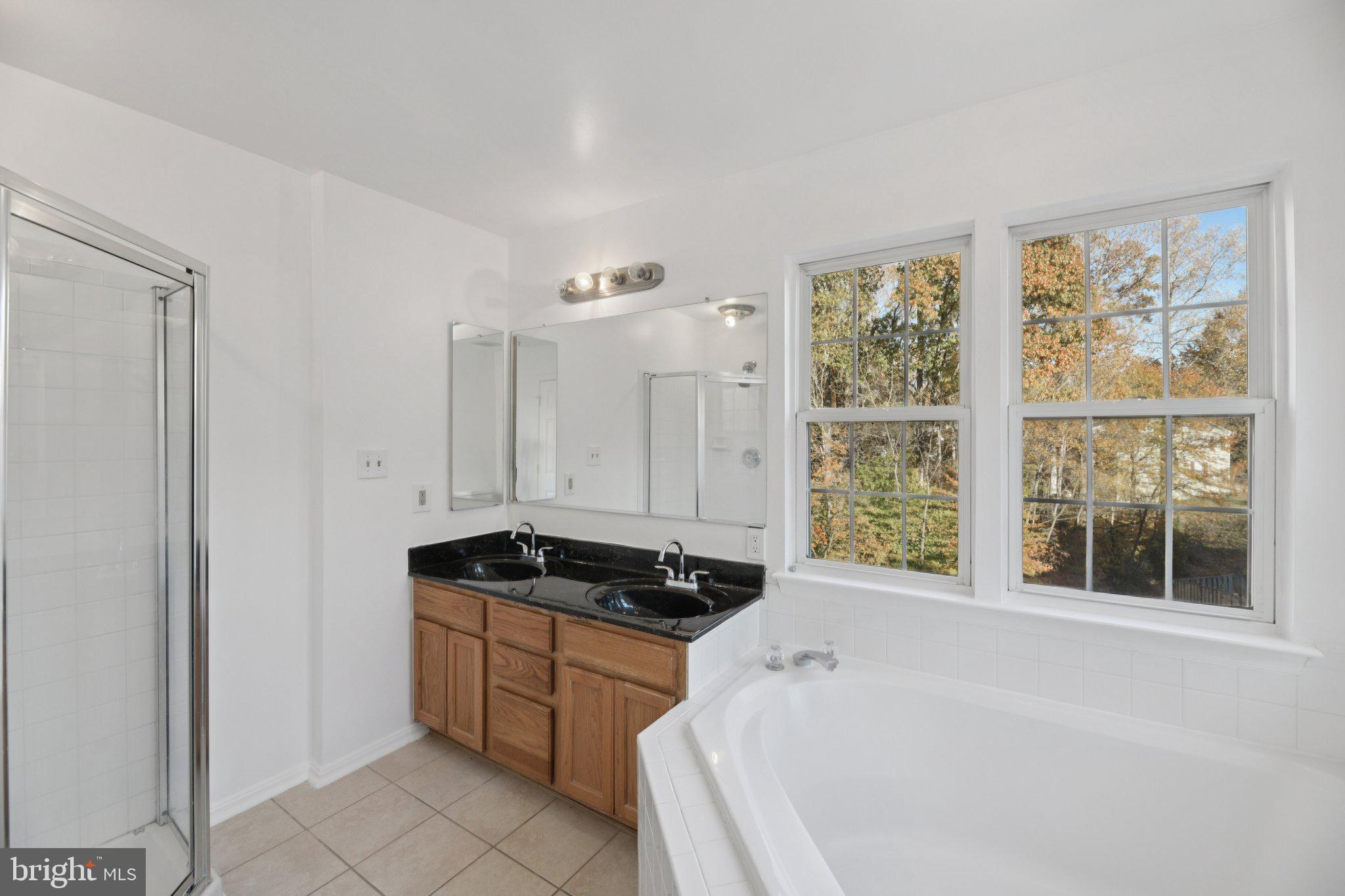 MARLTON TOWN CENTER - Residential