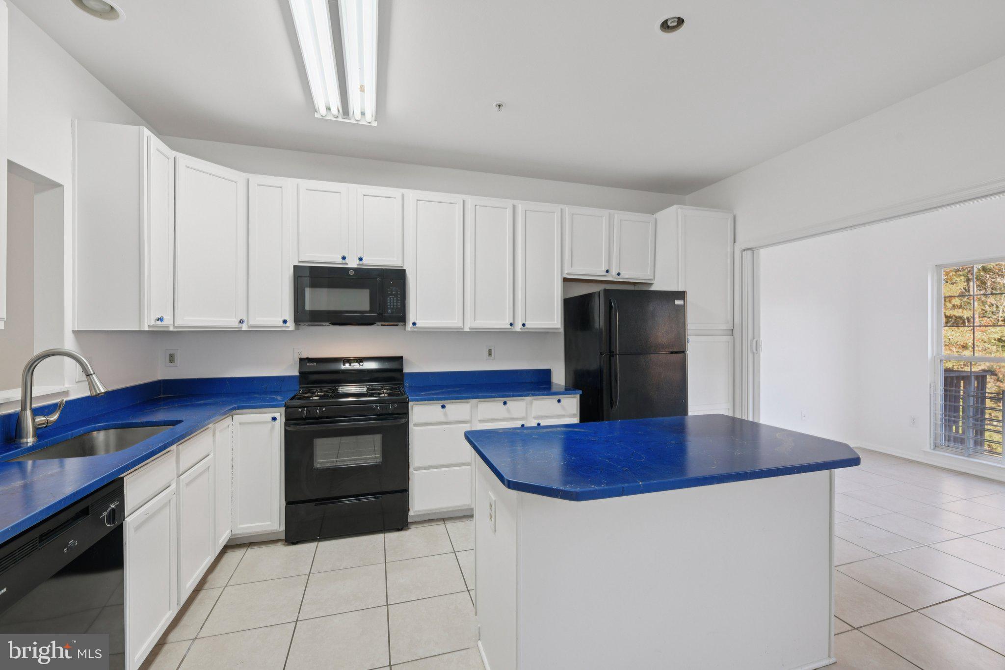 MARLTON TOWN CENTER - Residential