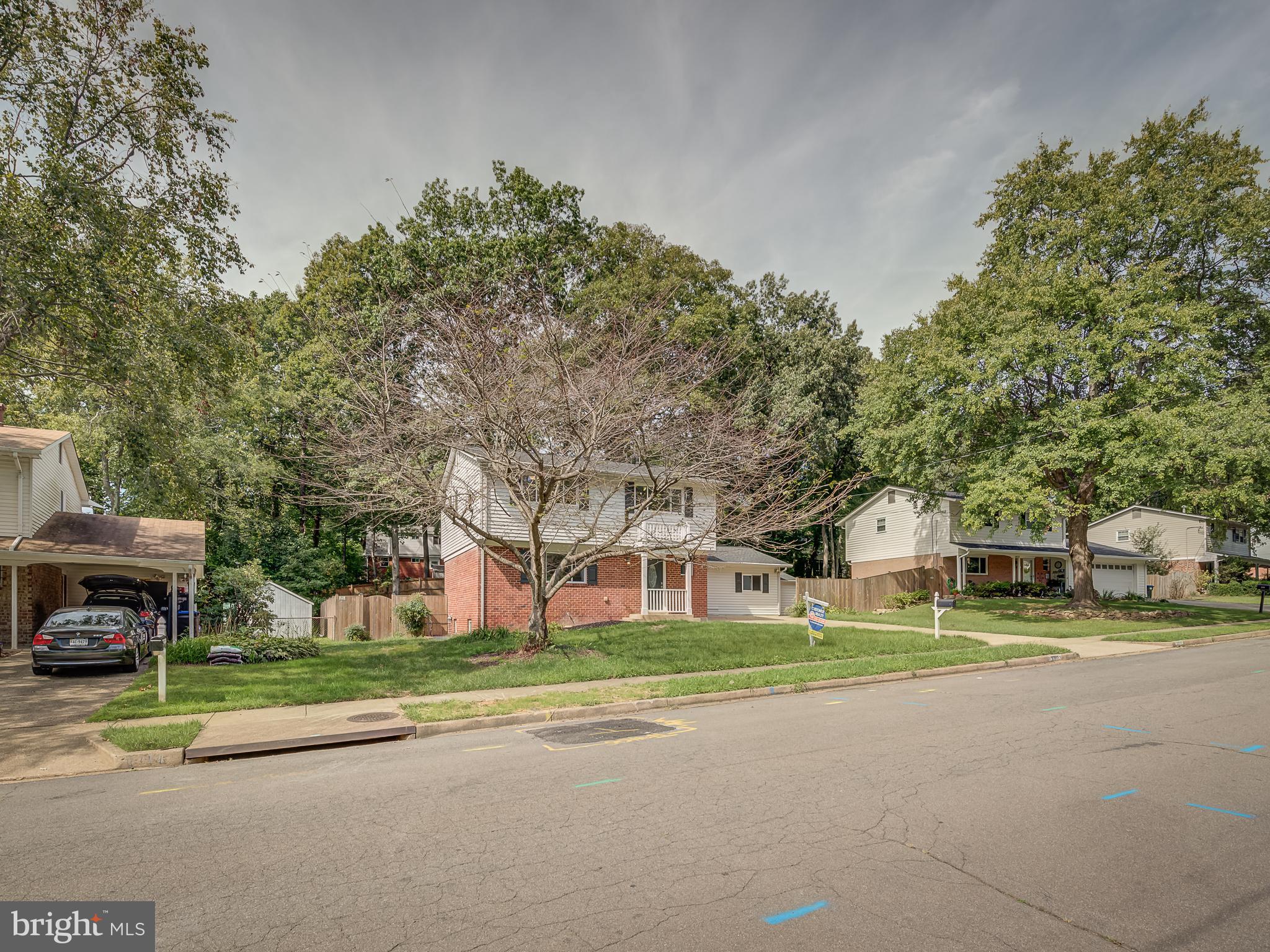 6812 LANDOR LANE