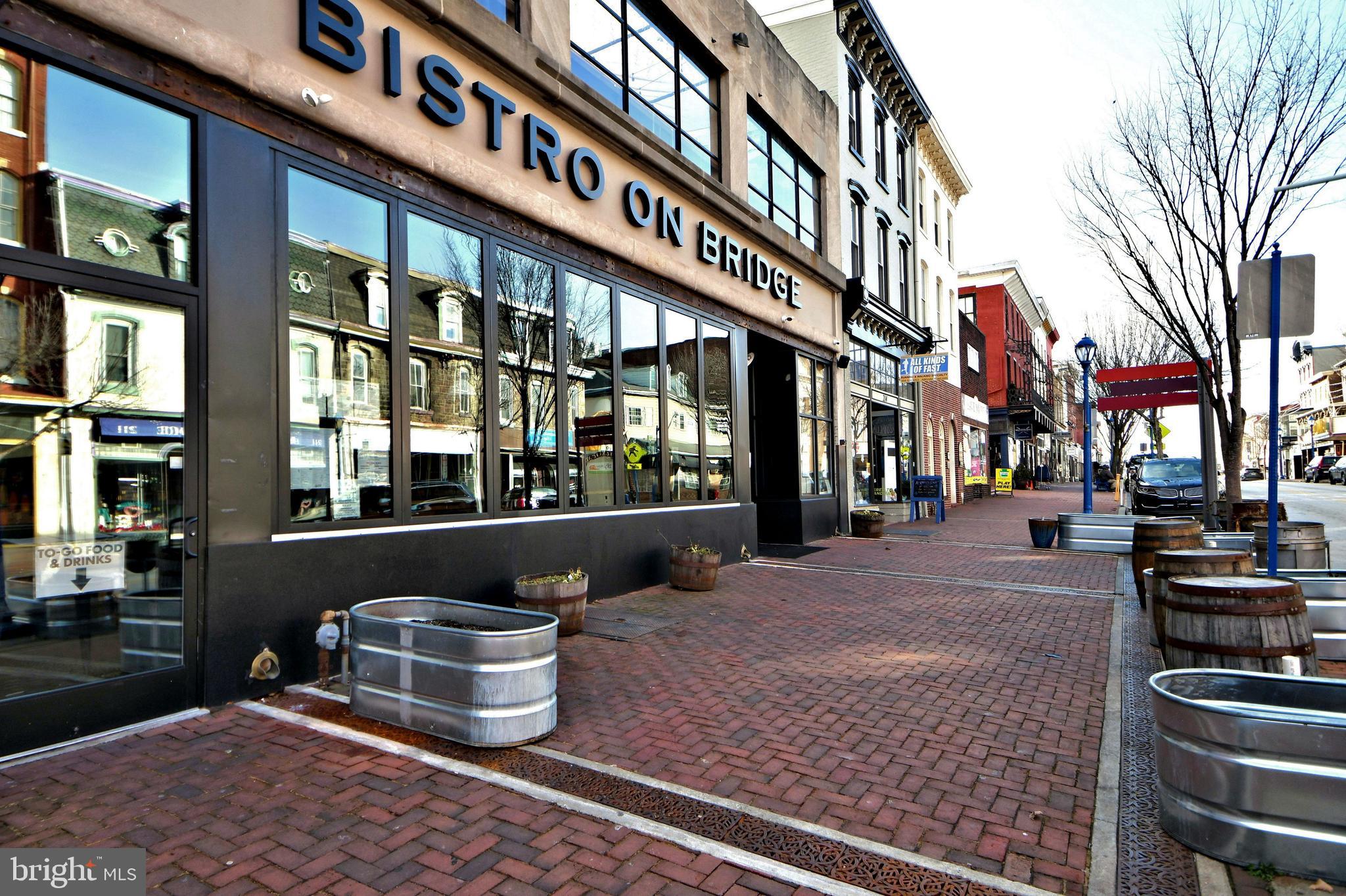 STEELPOINTE - Residential