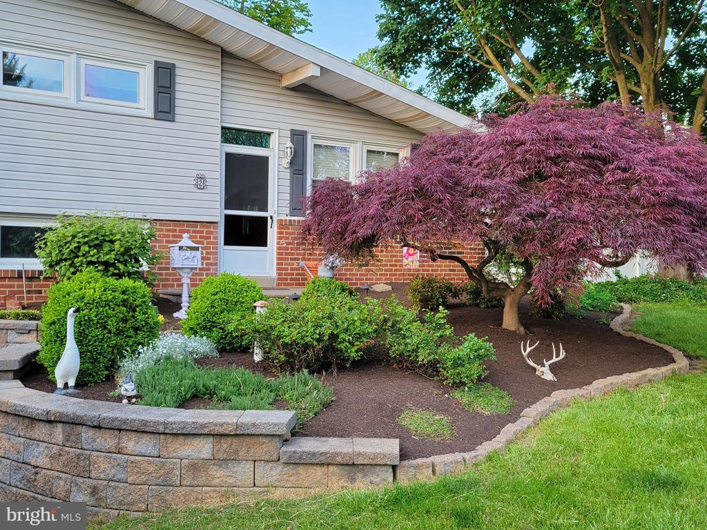 Photo of 2 Blue Ridge Road, PLYMOUTH MEETING, PA 19462 (MLS # PAMC2167288)