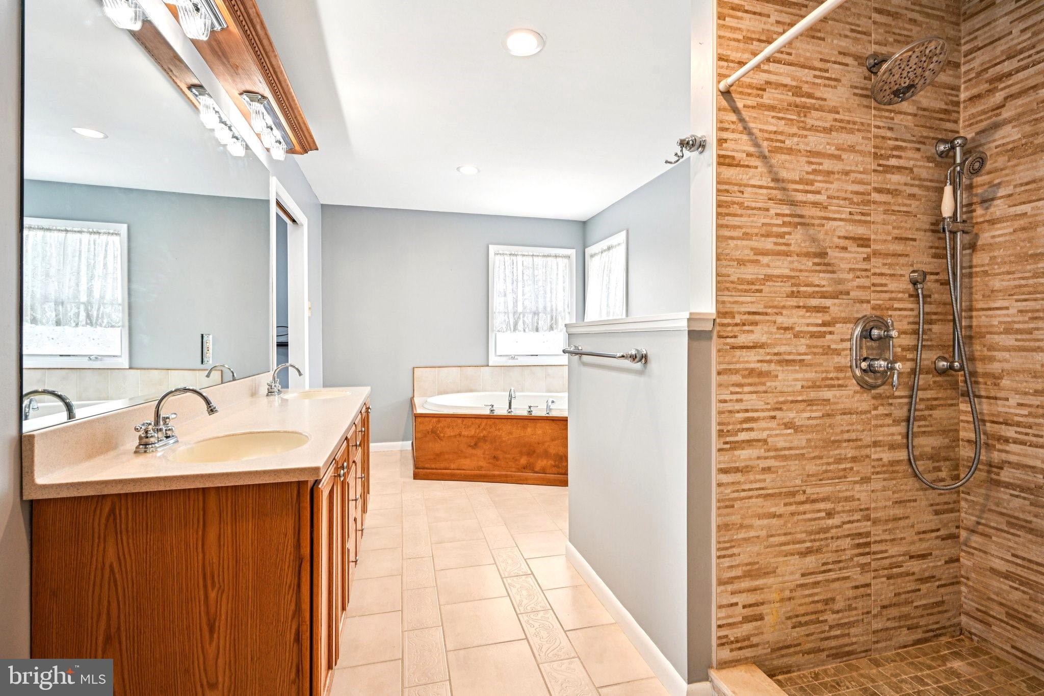 PLYMOUTH MEETING - Residential