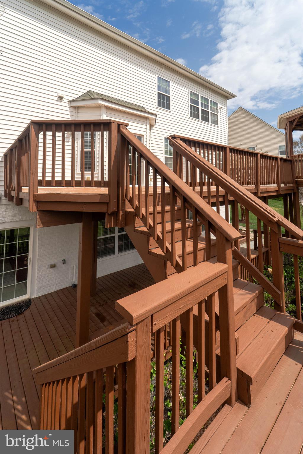 POWELLS LANDING - Residential