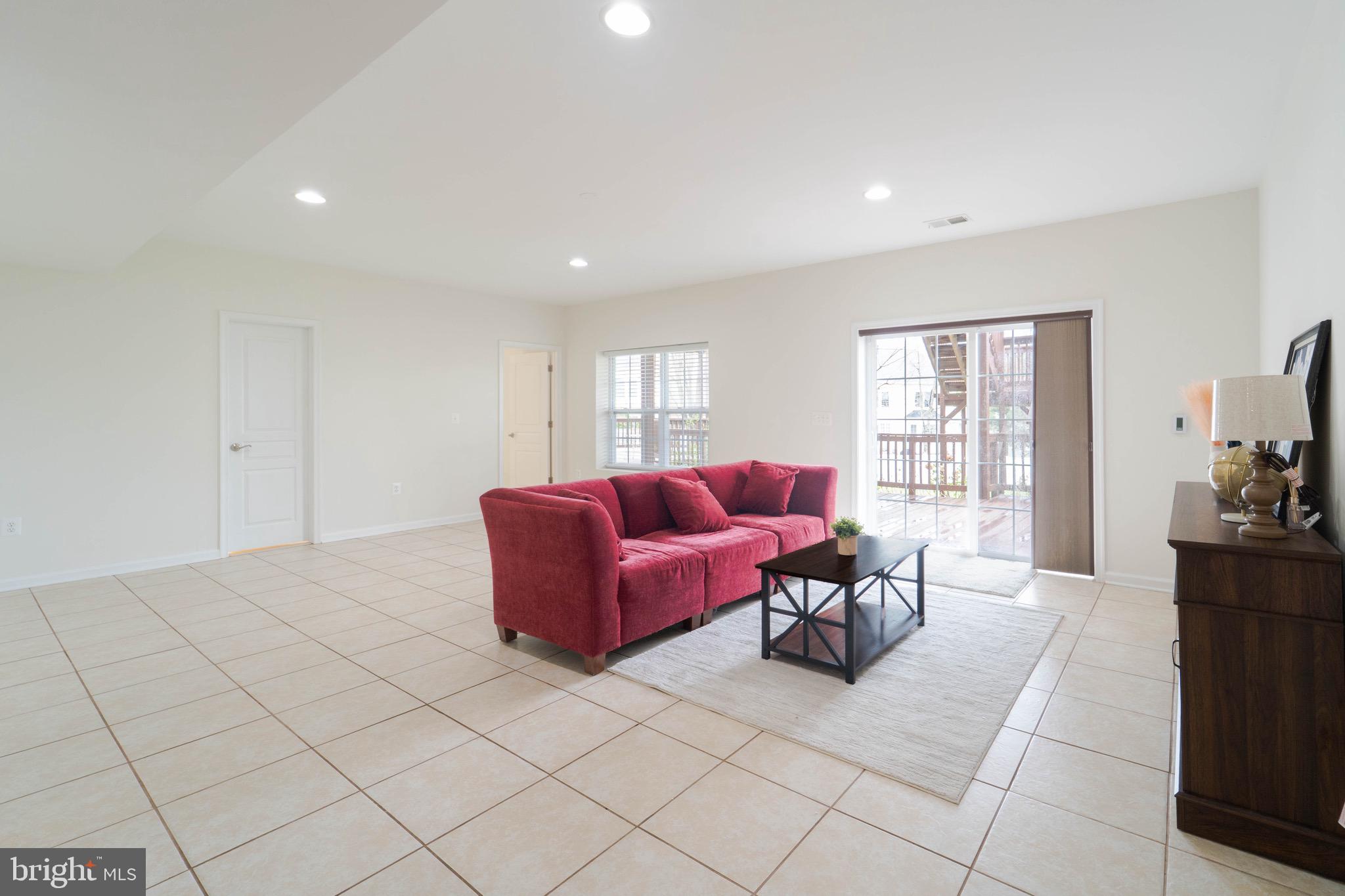 POWELLS LANDING - Residential