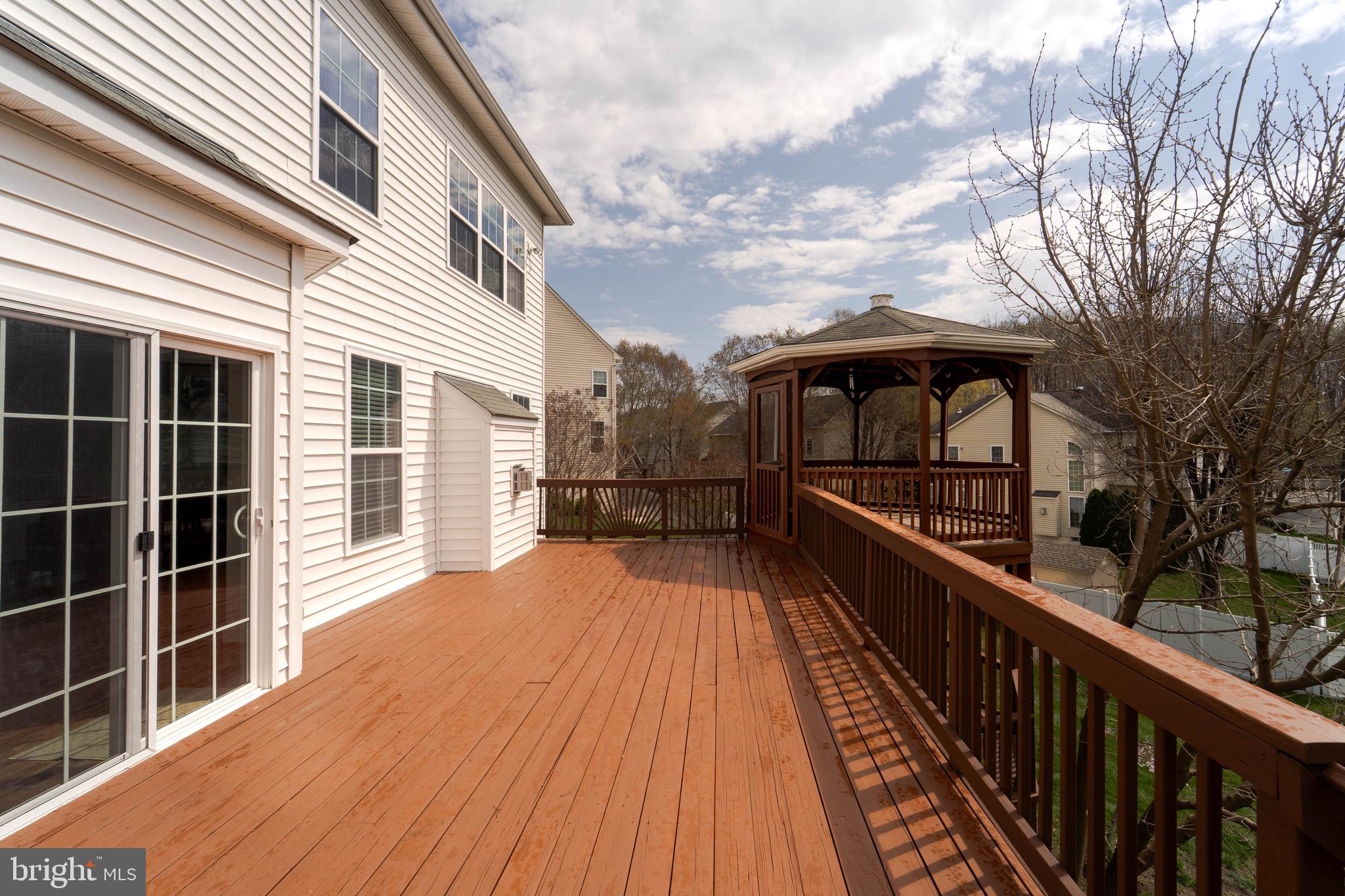 POWELLS LANDING - Residential