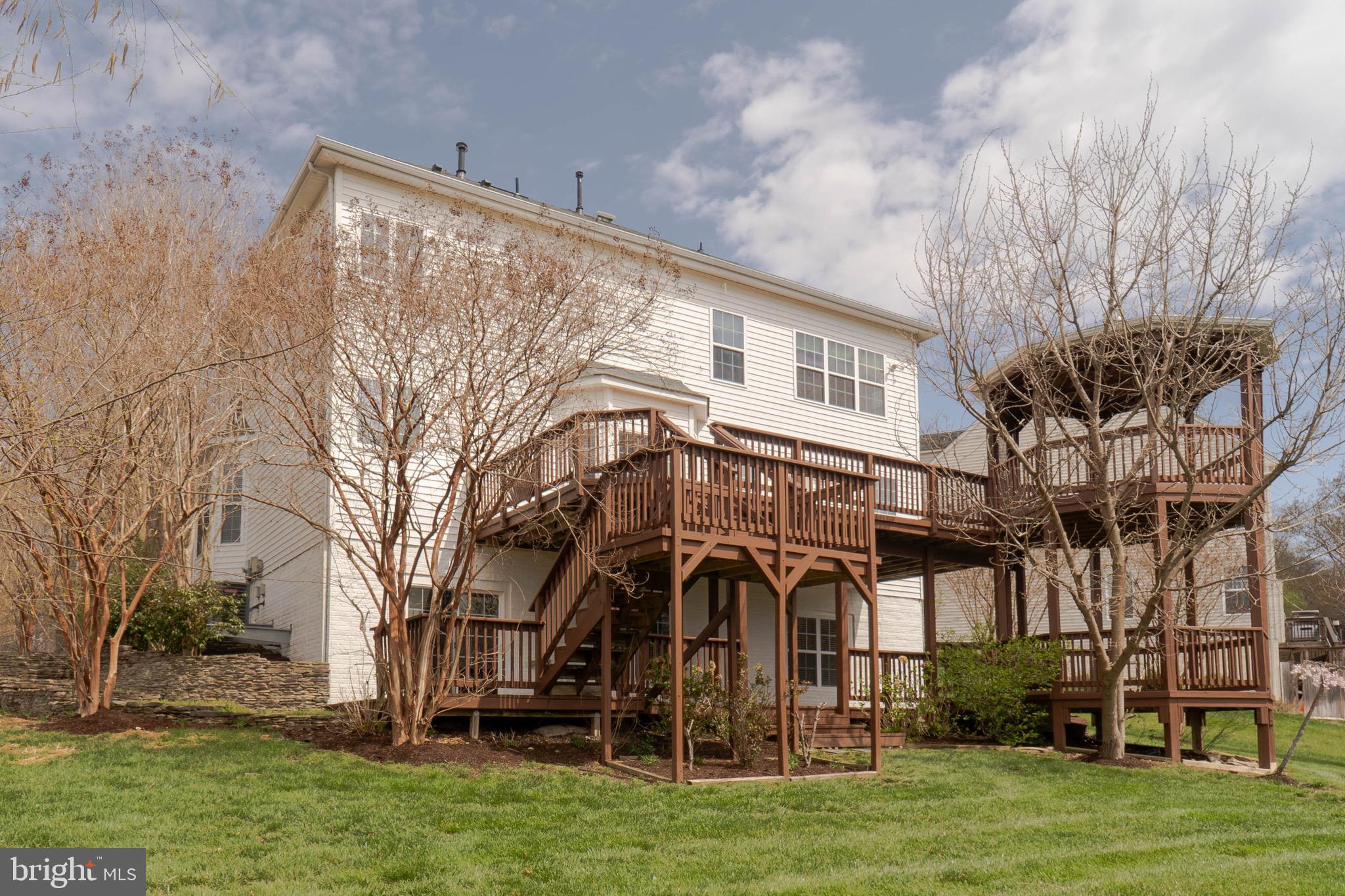 POWELLS LANDING - Residential