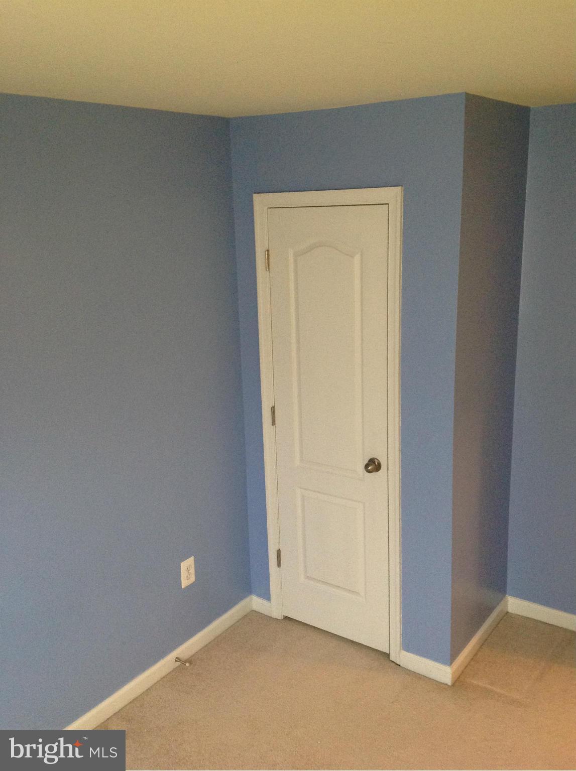 ST CHARLES SUB - SHEFFIELD - Residential Lease