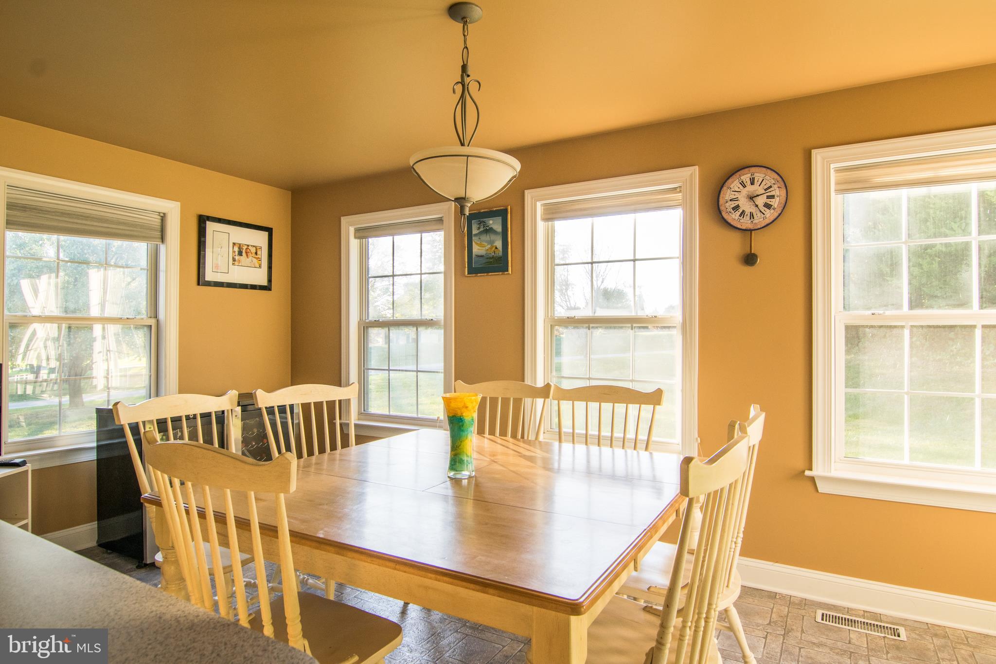 MEADOW BROOK - Residential