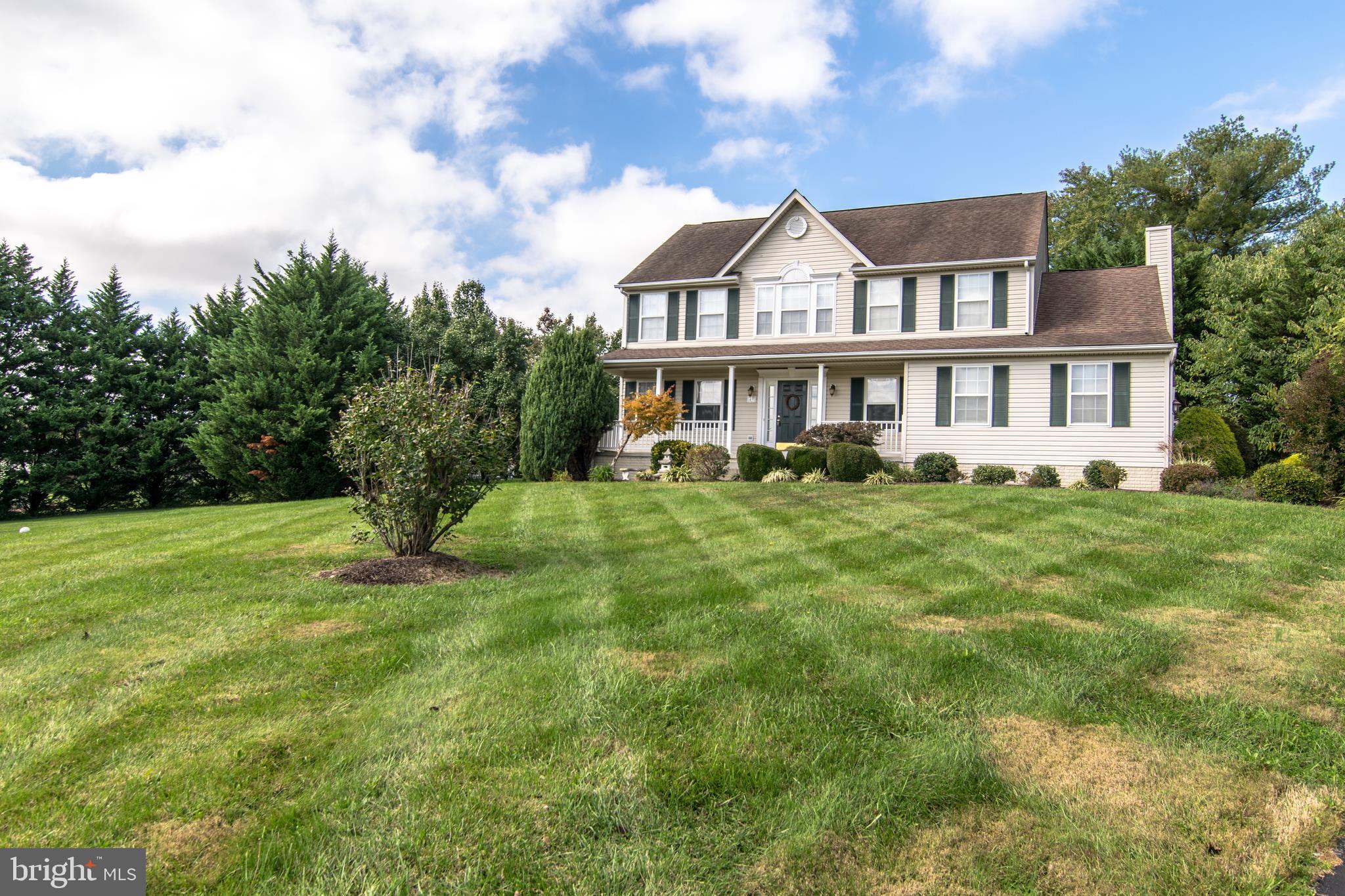 MEADOW BROOK - Residential