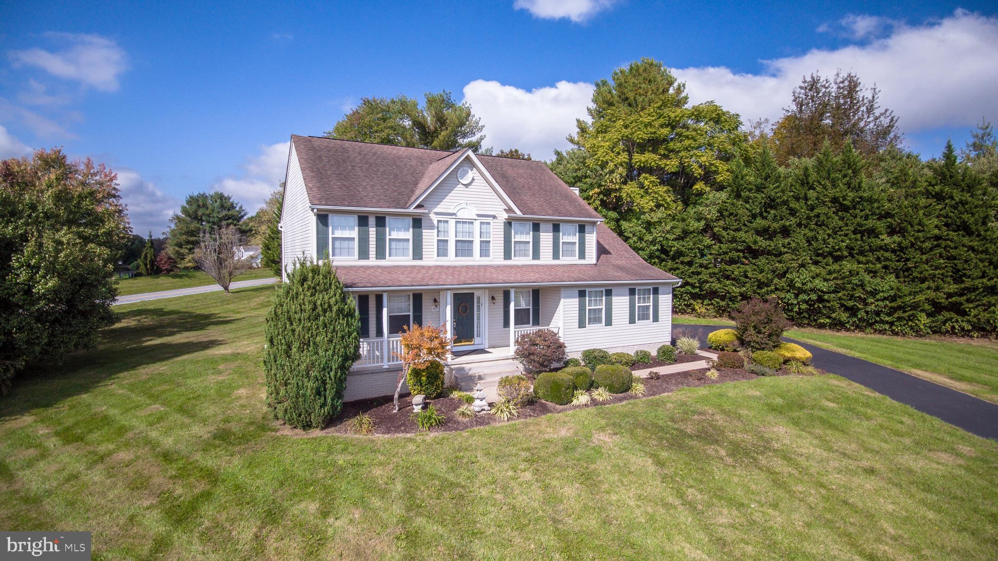 MEADOW BROOK - Residential