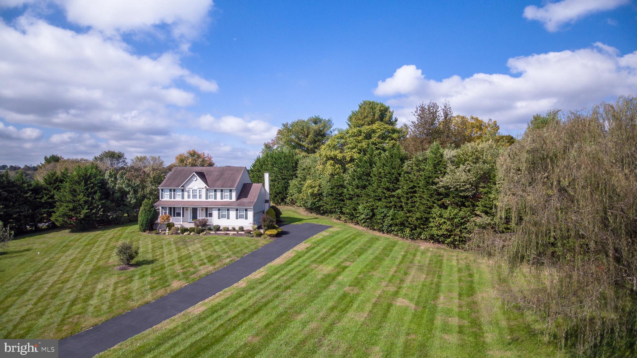 MEADOW BROOK - Residential