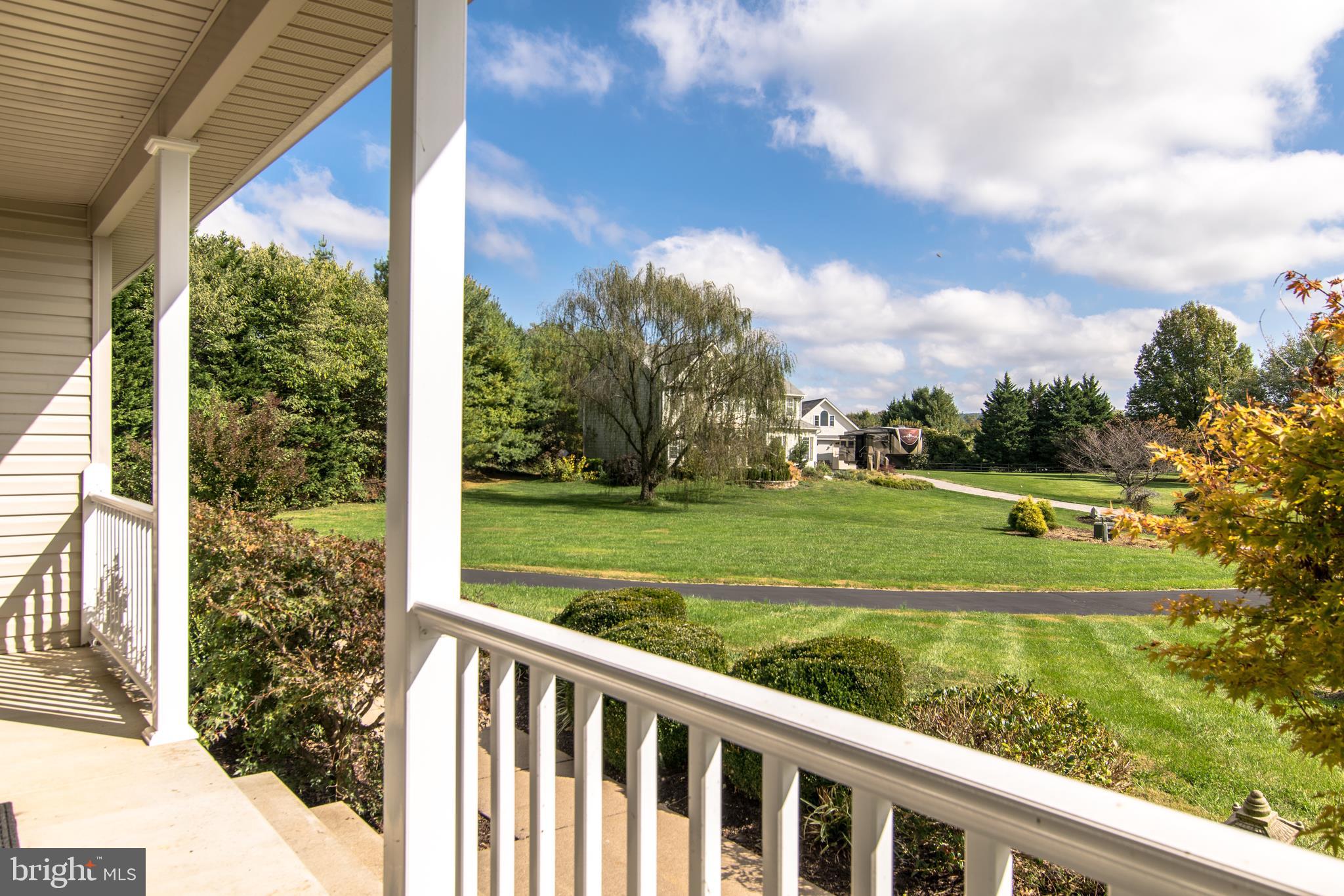 MEADOW BROOK - Residential