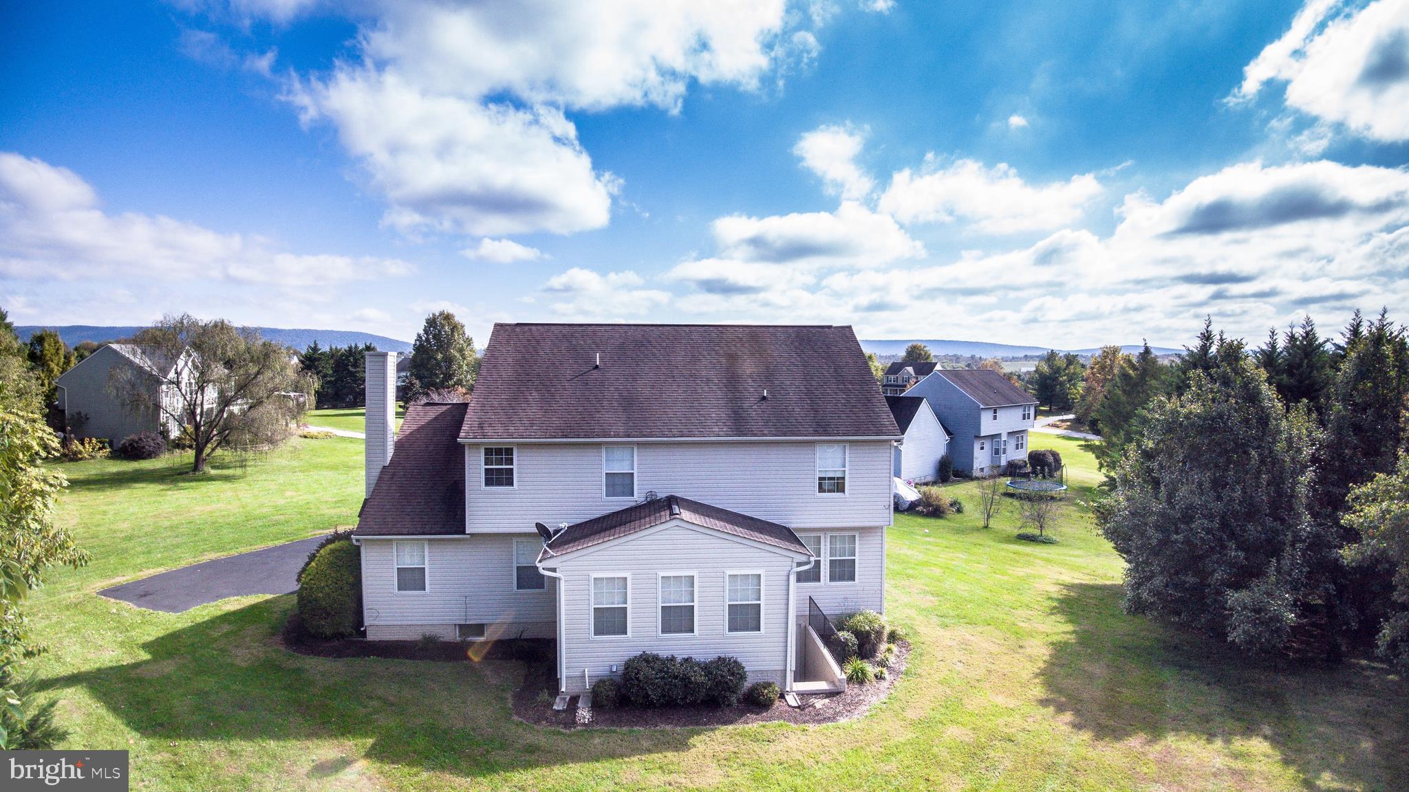 MEADOW BROOK - Residential