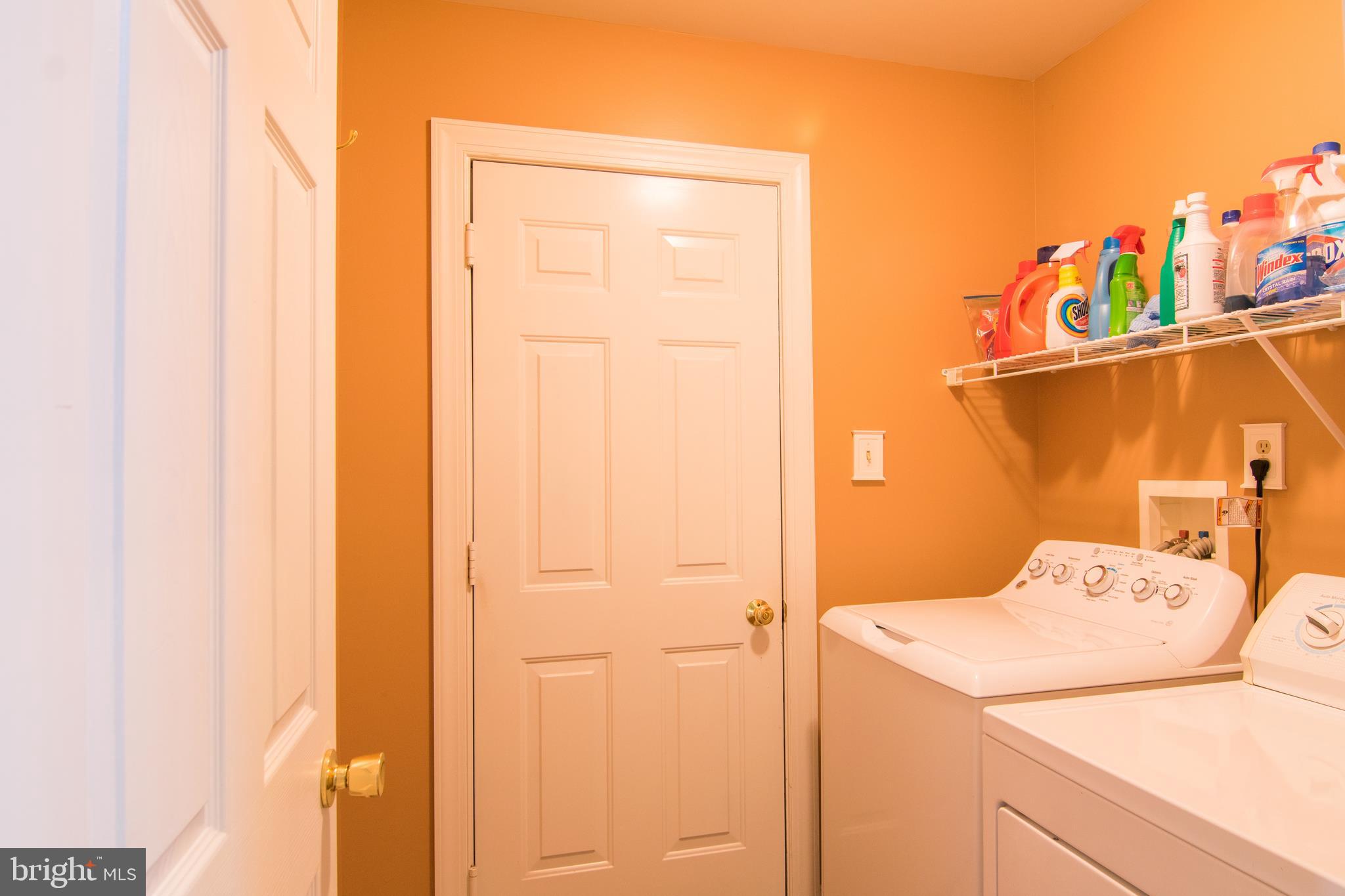 MEADOW BROOK - Residential