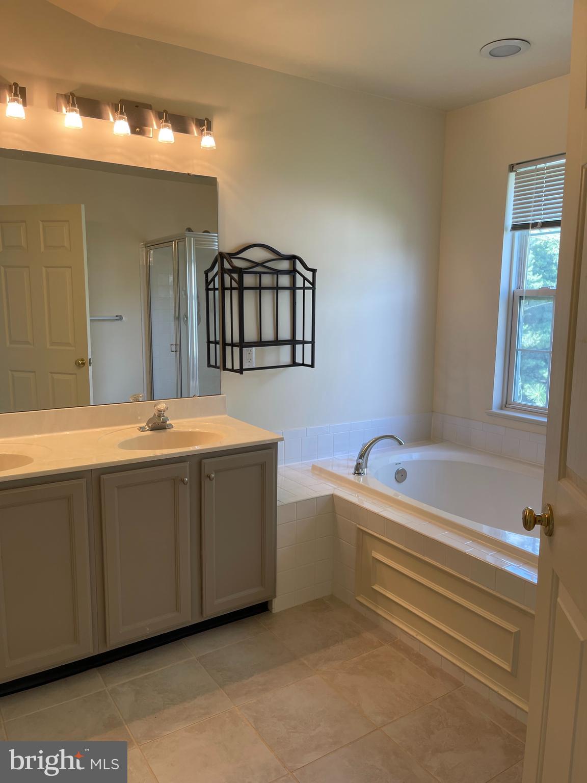 PINEY GLEN VILLAGE - Residential