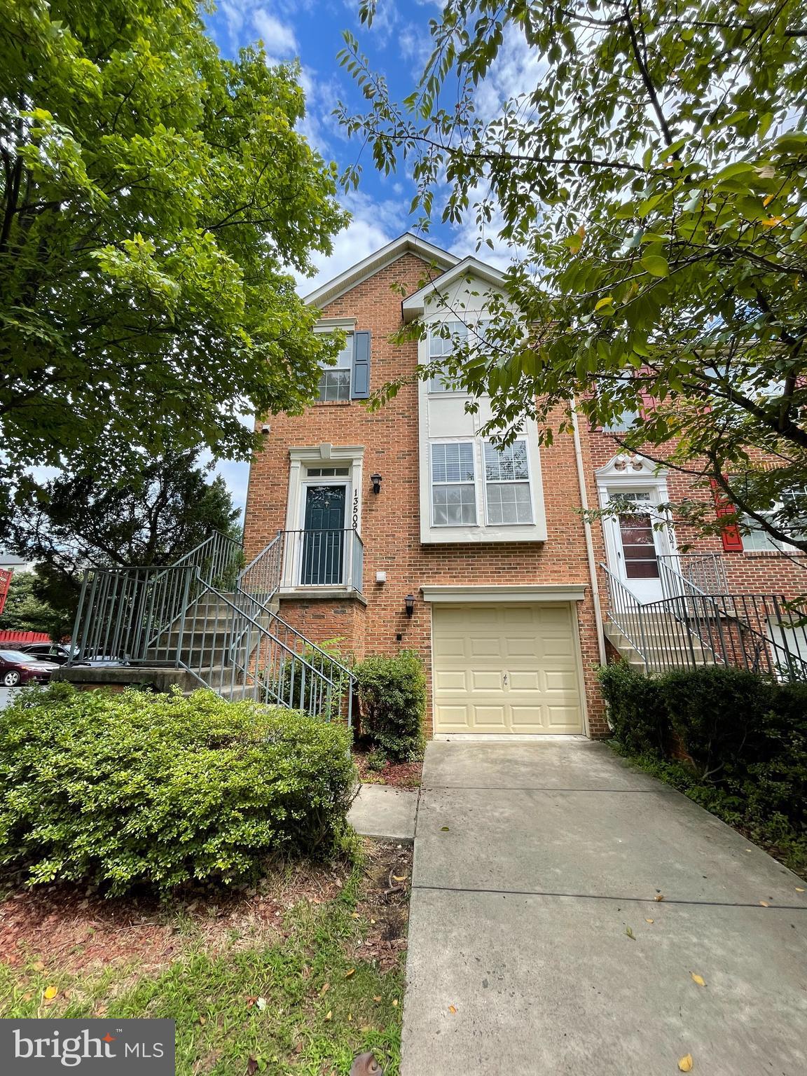 PINEY GLEN VILLAGE - Residential