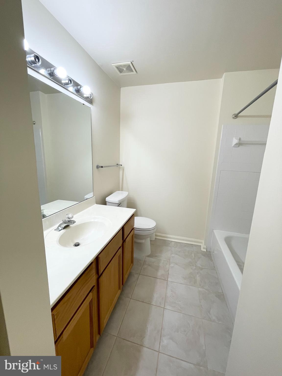 PINEY GLEN VILLAGE - Residential