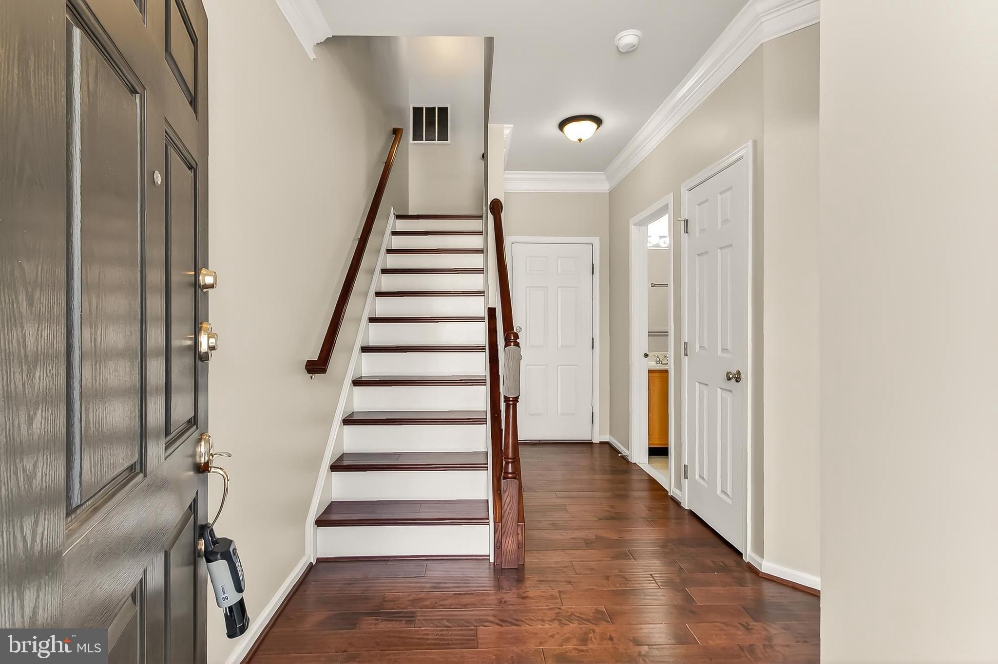 SOUTH RIDING - Residential Lease