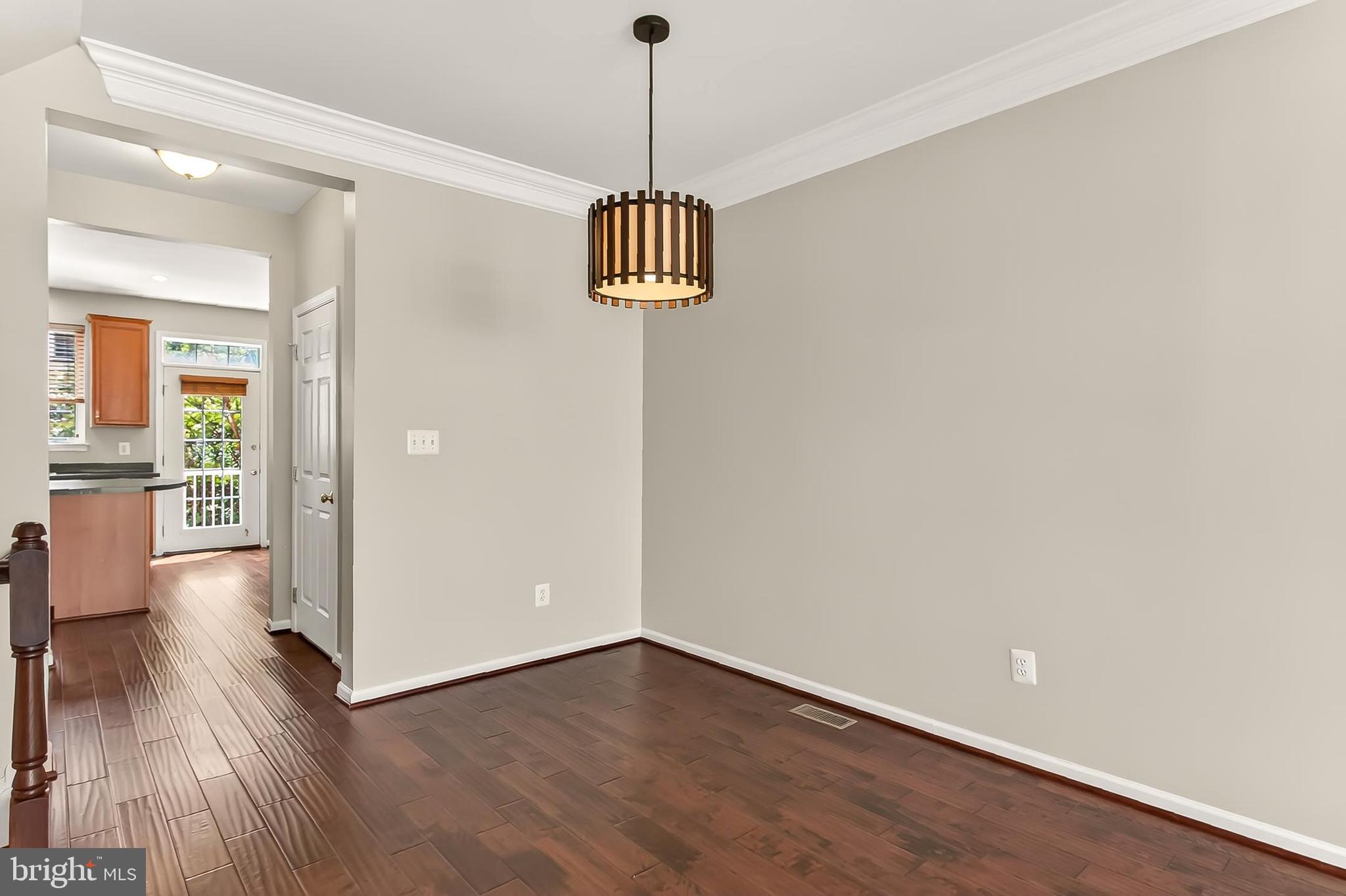 SOUTH RIDING - Residential Lease