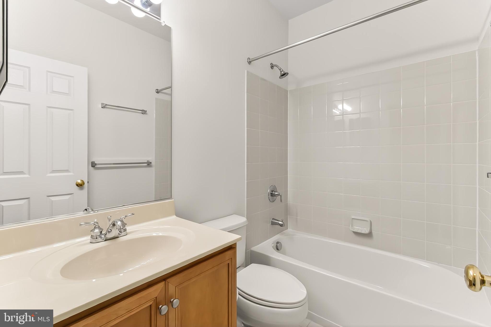 SOUTH RIDING - Residential Lease