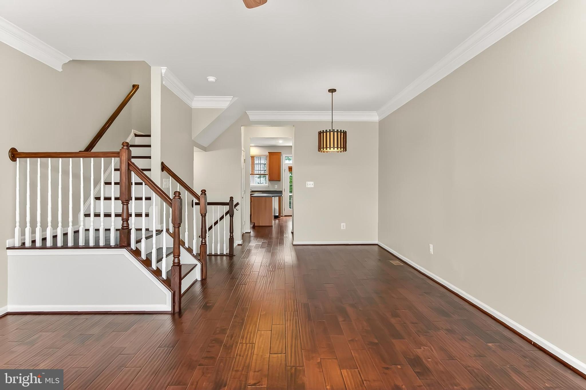 SOUTH RIDING - Residential Lease