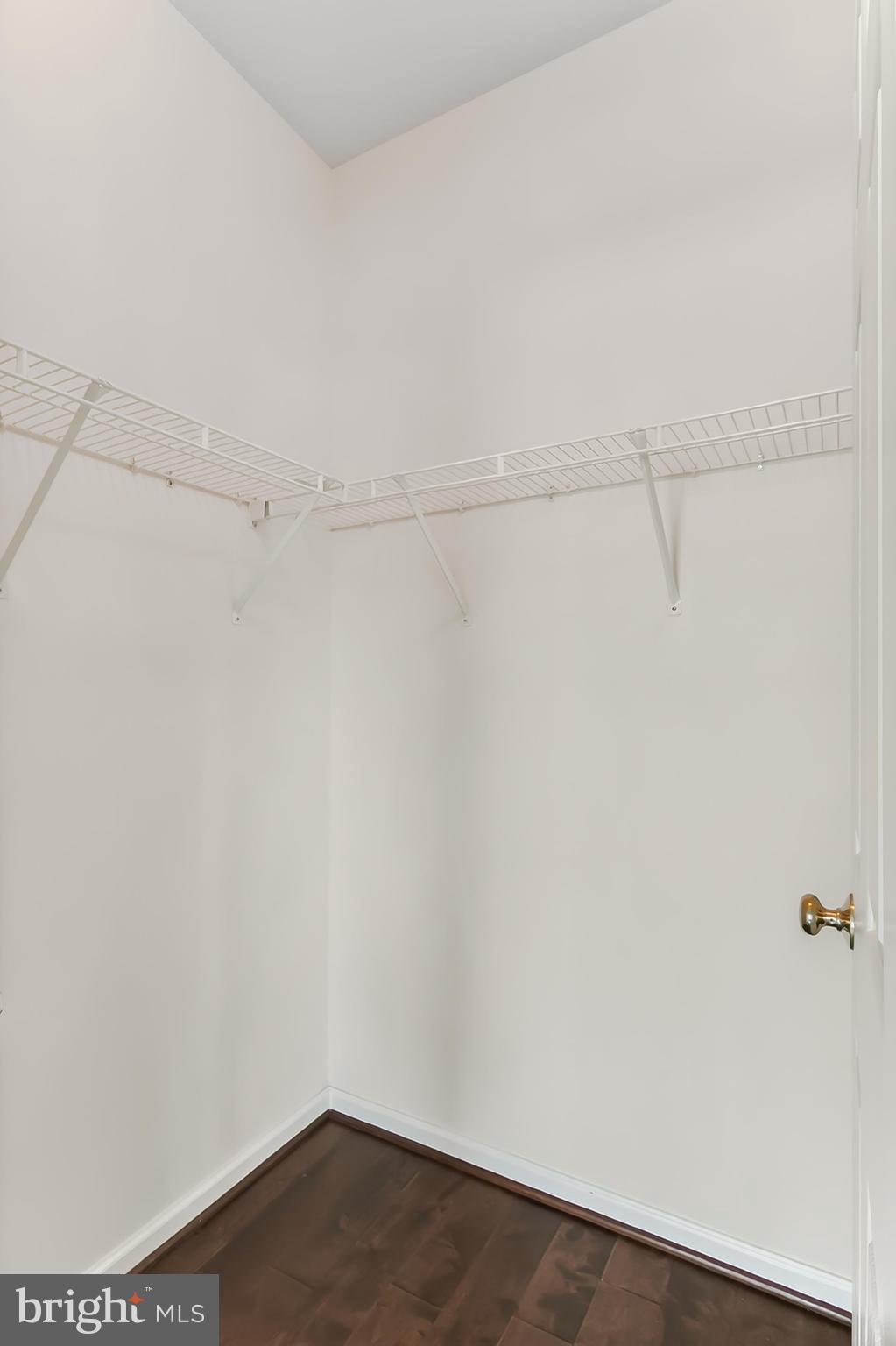 SOUTH RIDING - Residential Lease