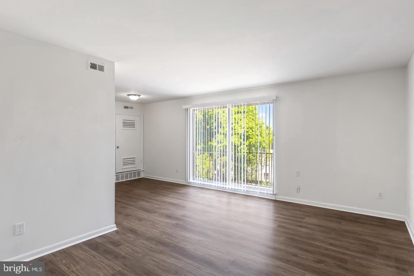 5120 ASTOR PLACE SE