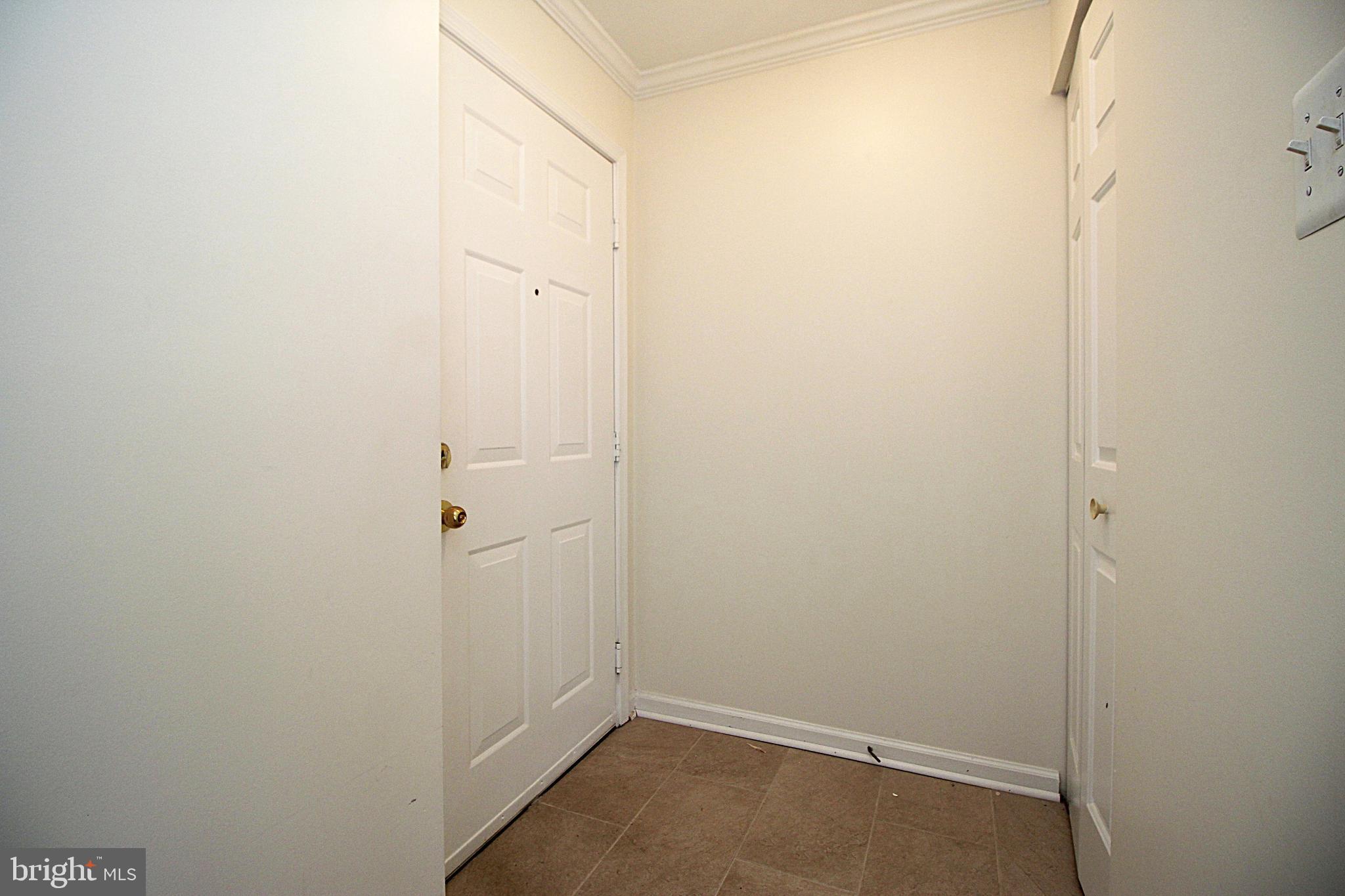 SOUTH MEADOWS - Residential Lease