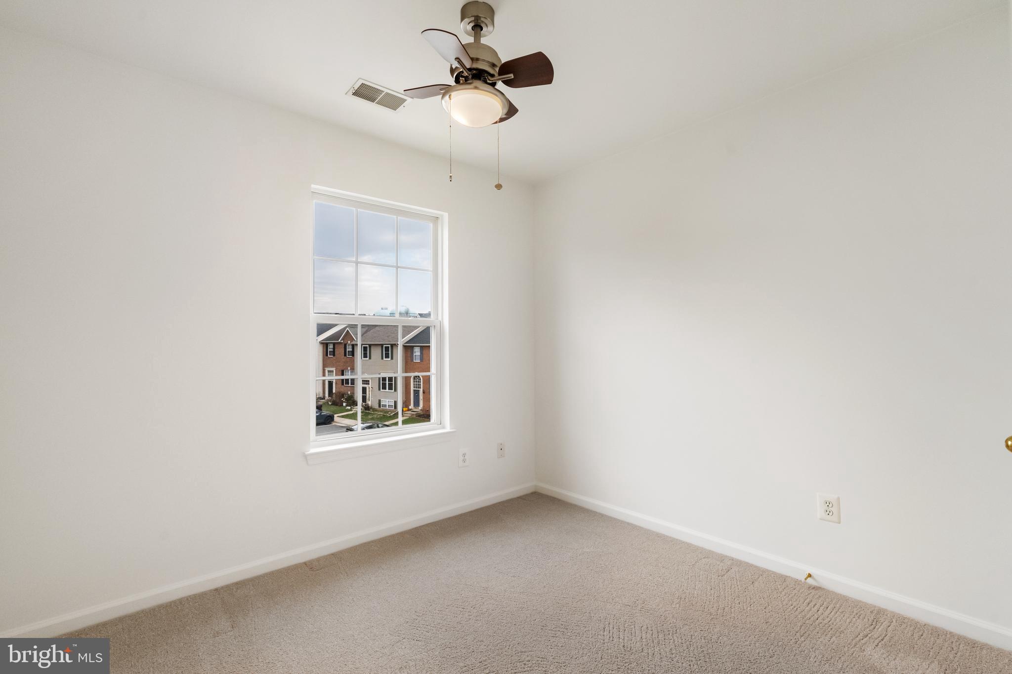 SYCAMORE HILL - Residential