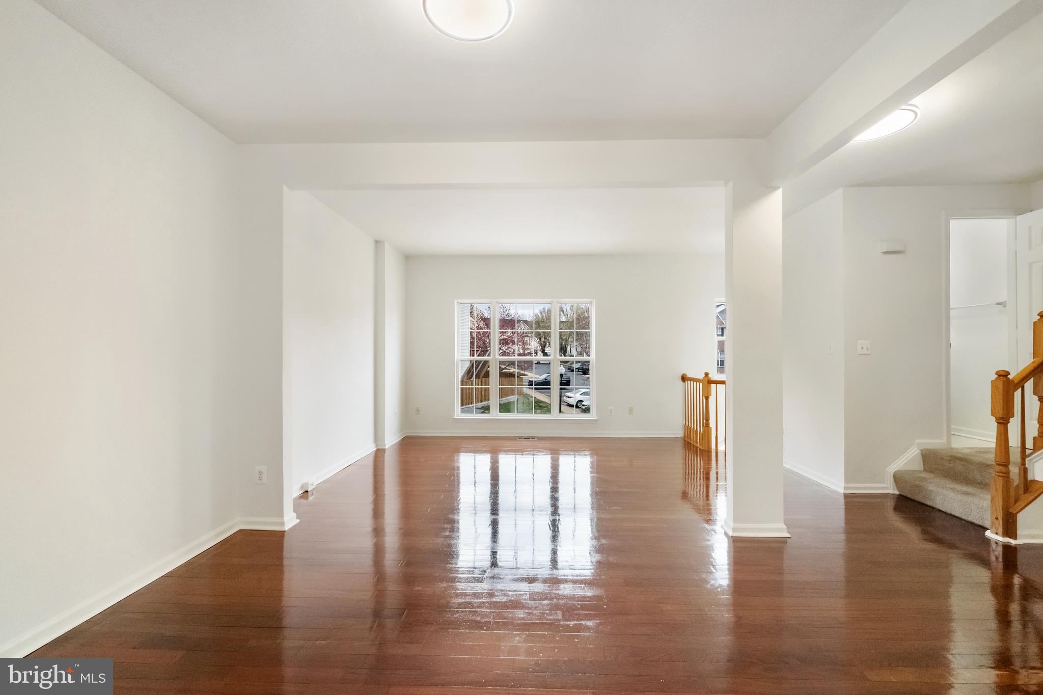 SYCAMORE HILL - Residential