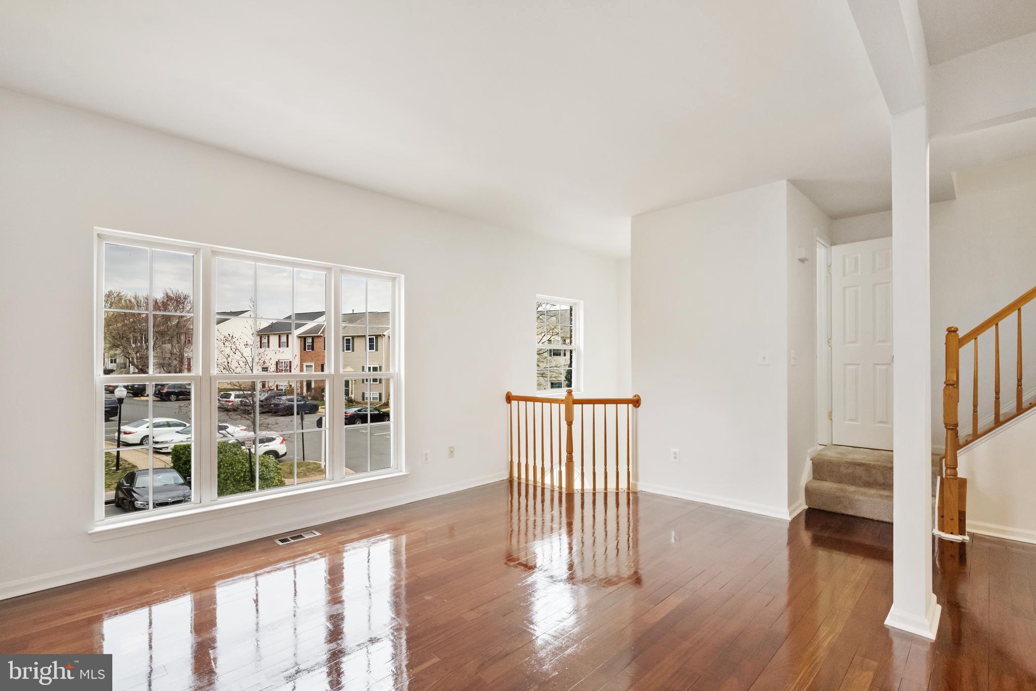 SYCAMORE HILL - Residential