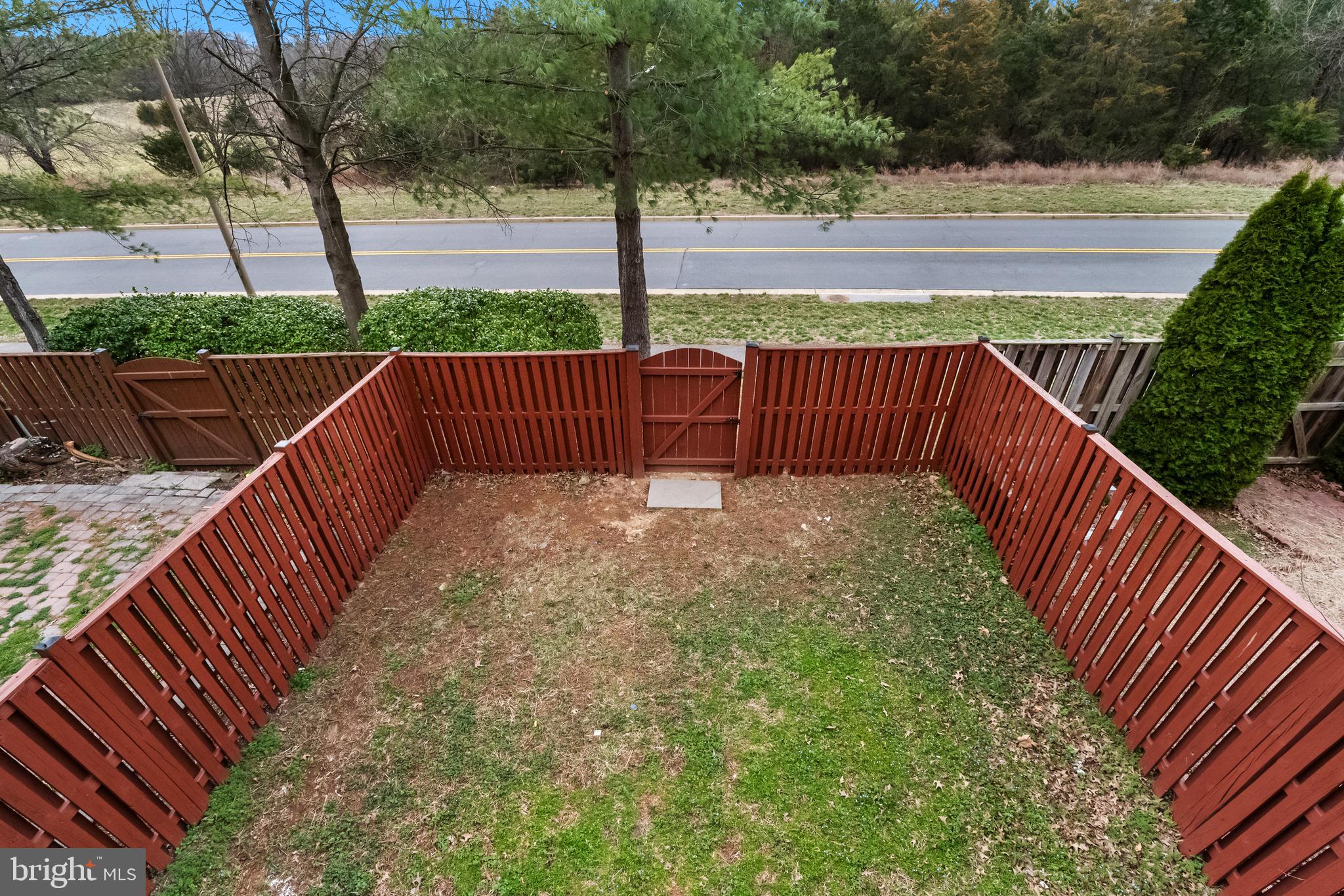 SYCAMORE HILL - Residential