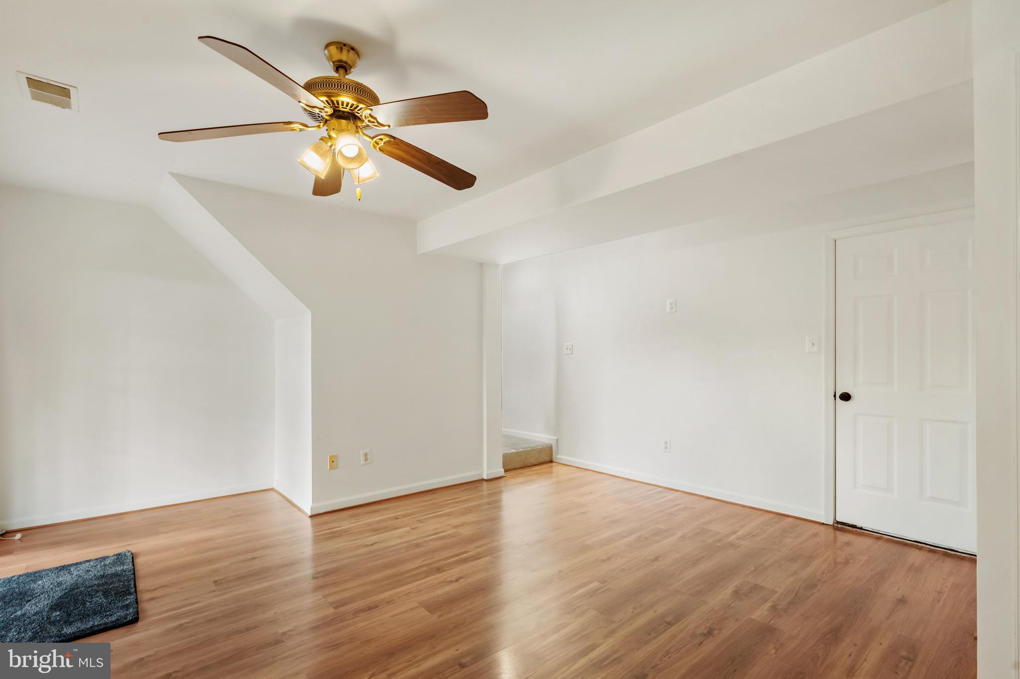 SYCAMORE HILL - Residential