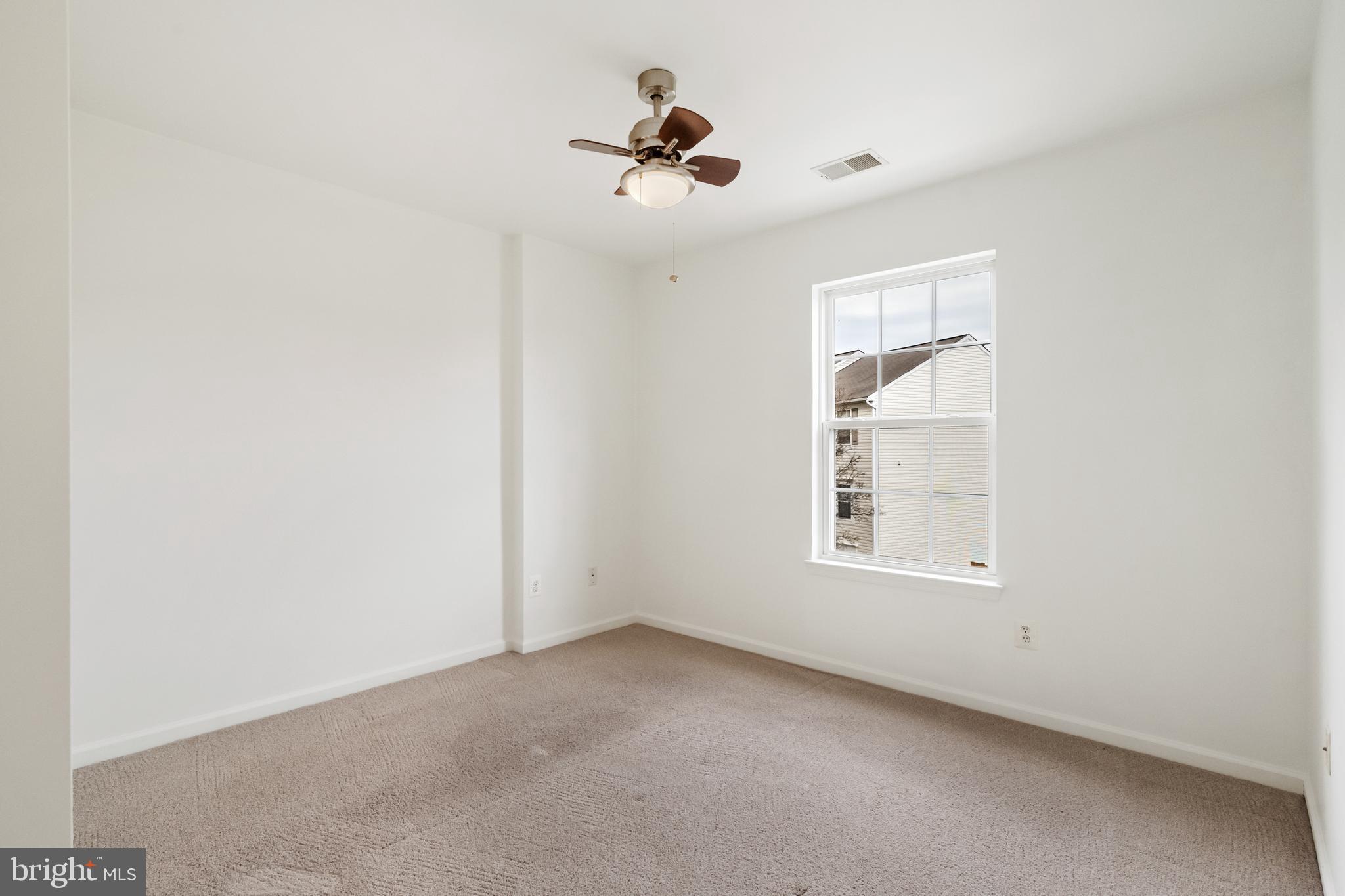 SYCAMORE HILL - Residential