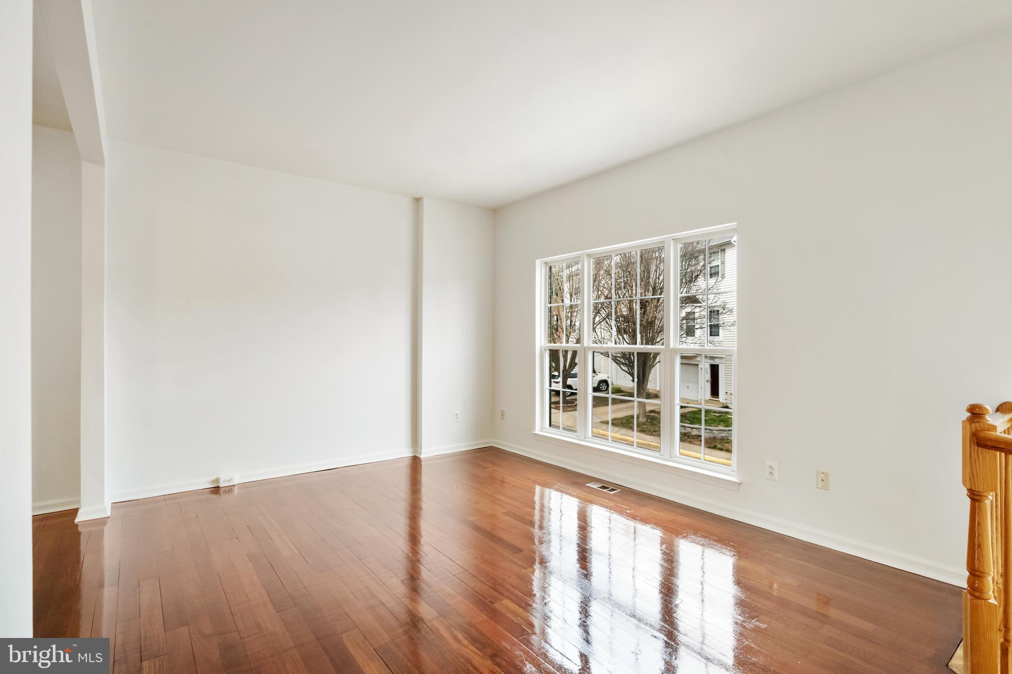 SYCAMORE HILL - Residential