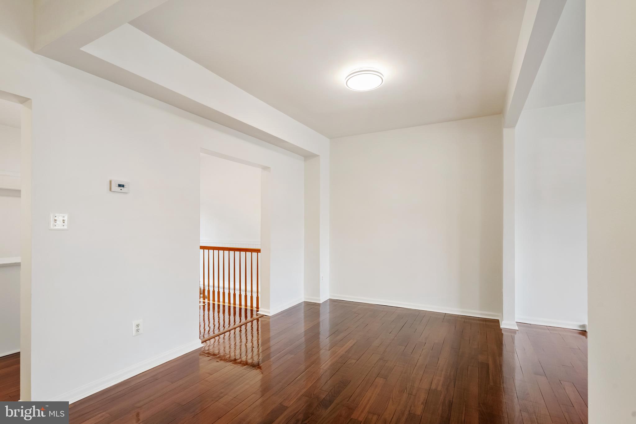 SYCAMORE HILL - Residential