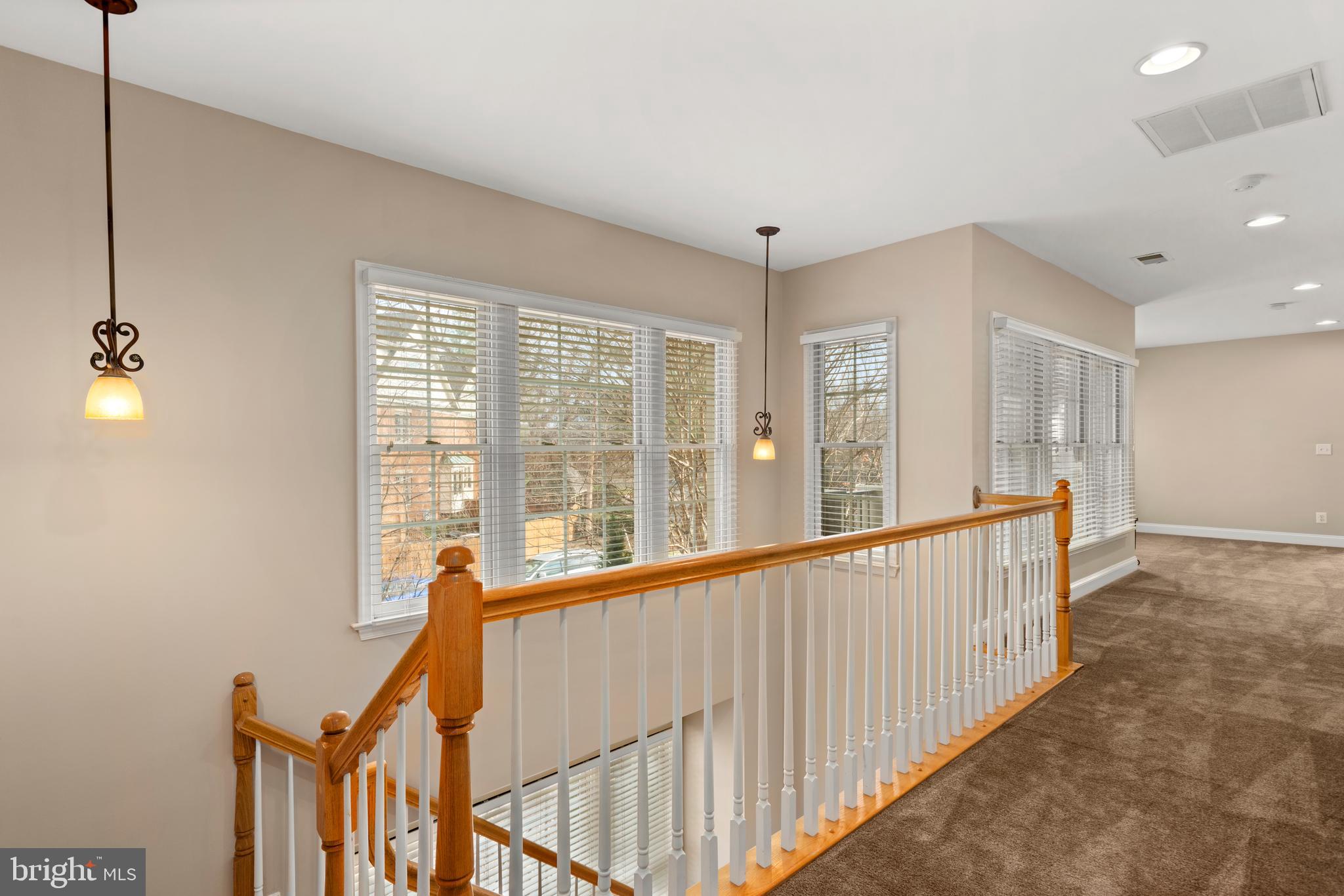 WEST MC LEAN - Residential