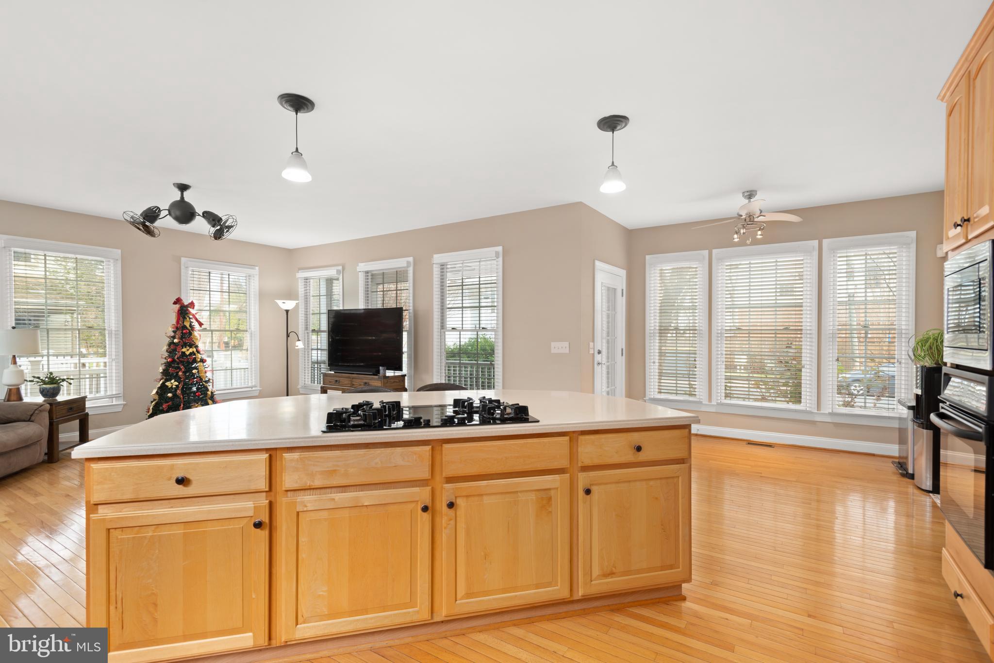 WEST MC LEAN - Residential