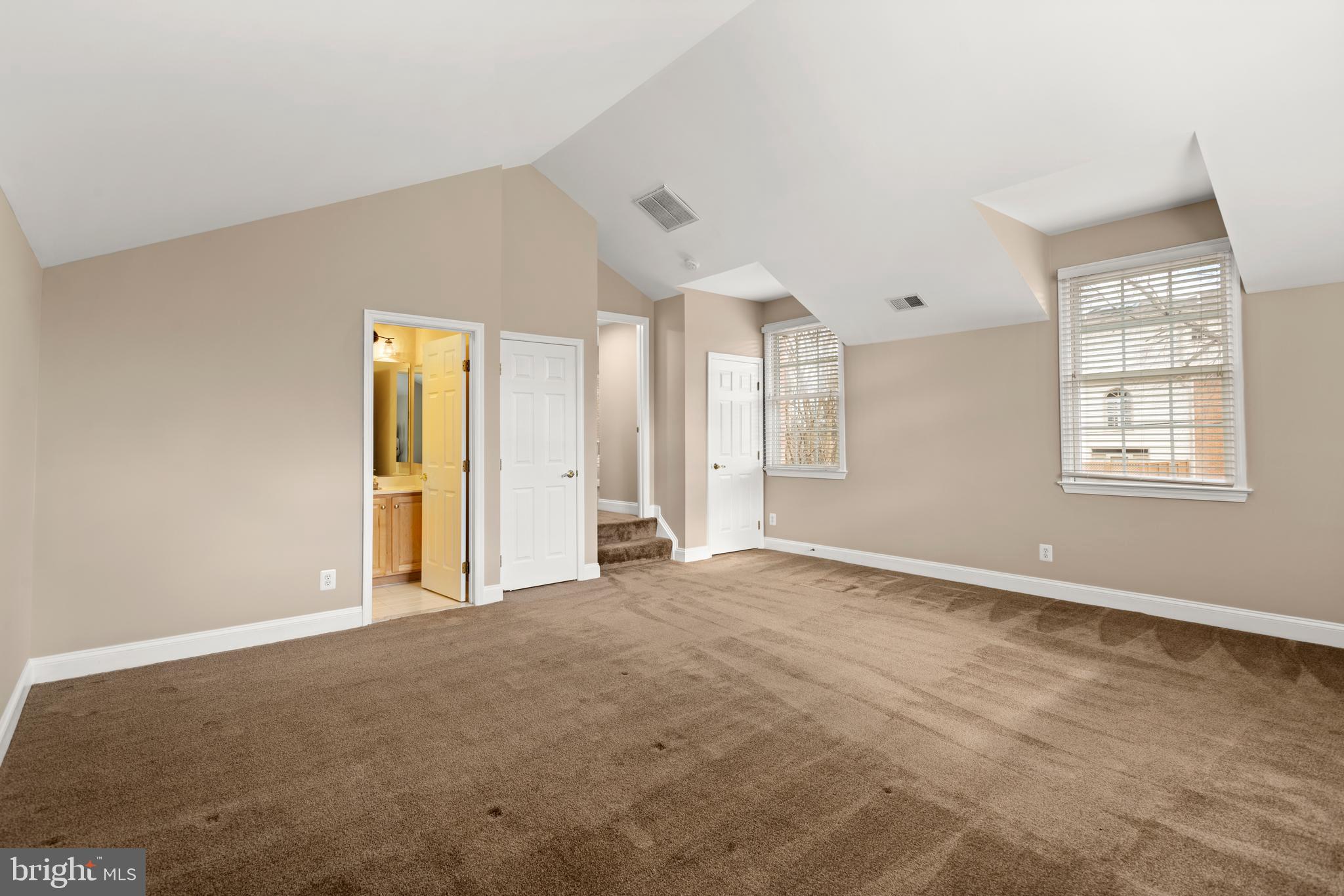 WEST MC LEAN - Residential