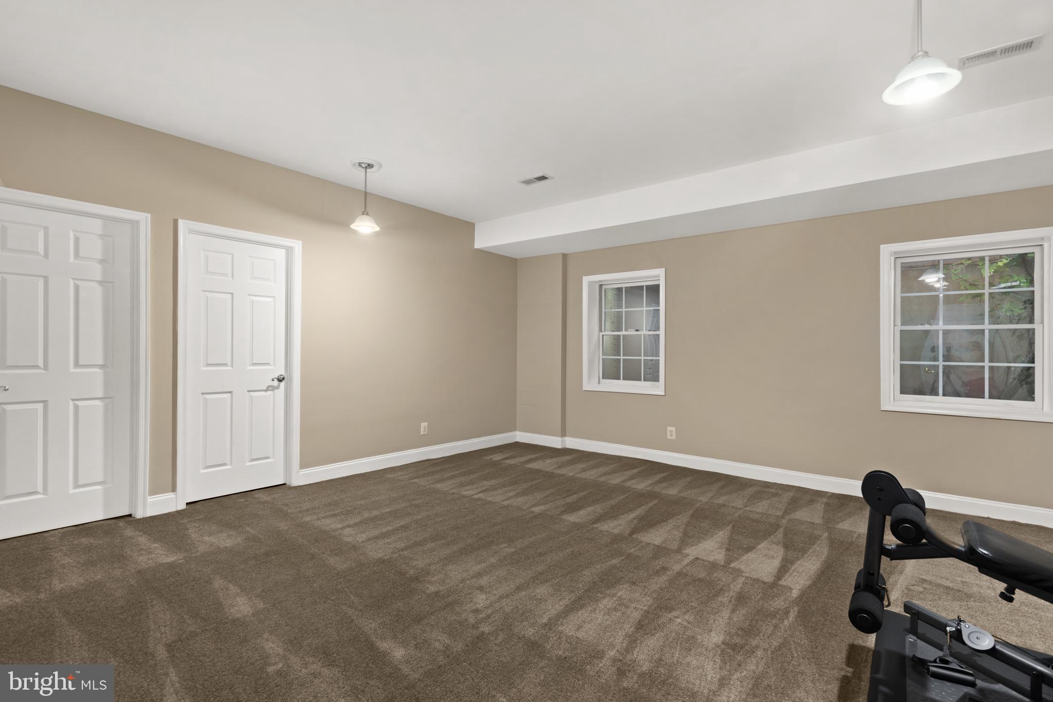 WEST MC LEAN - Residential