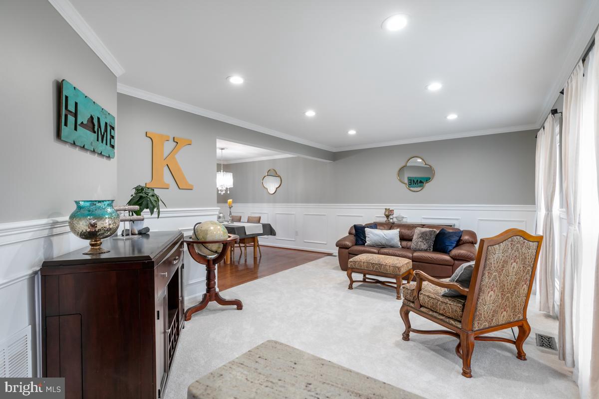 LIBERTY RUN - Residential