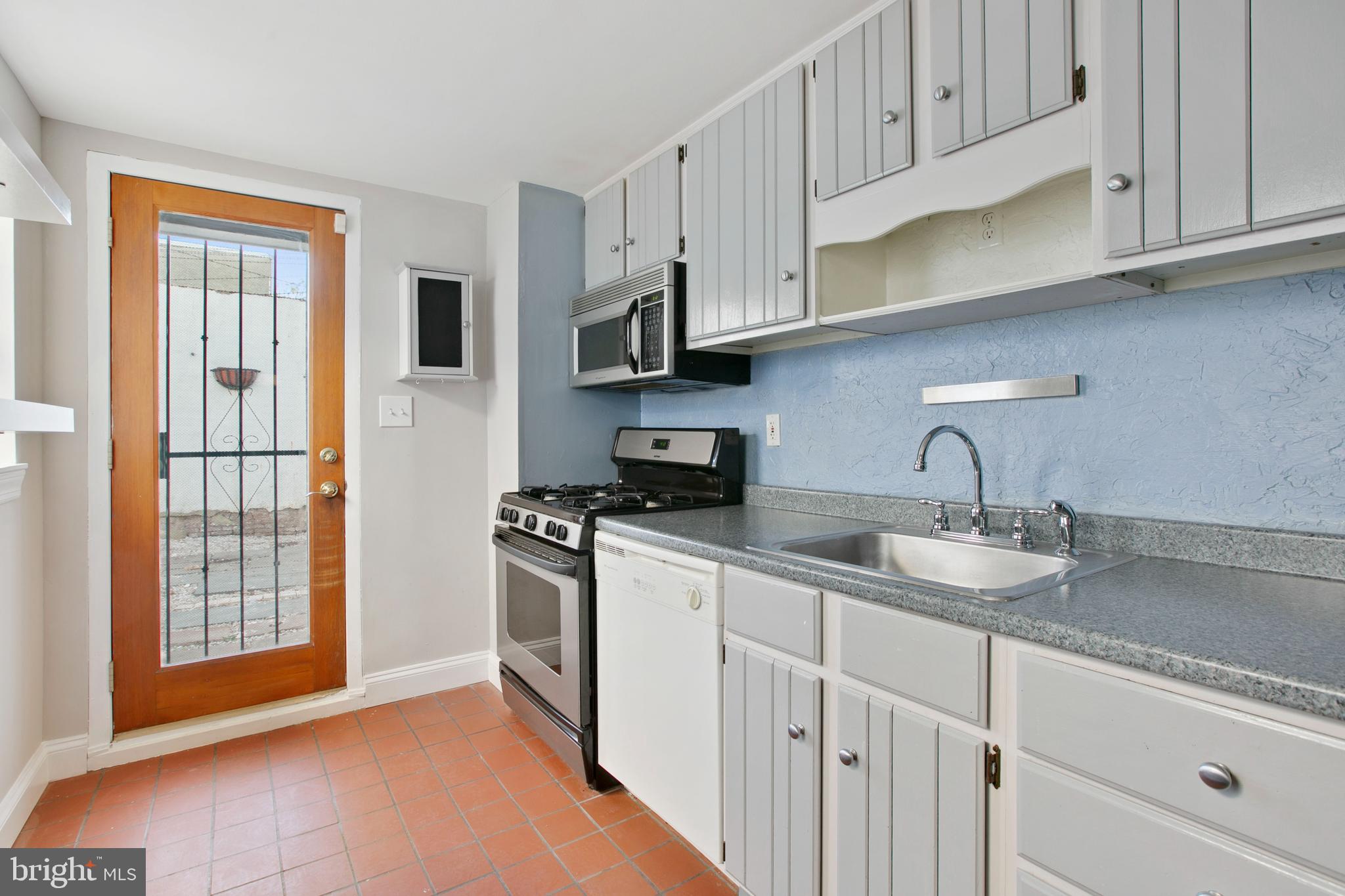 FELLS POINT HISTORIC DISTRICT - Residential Lease