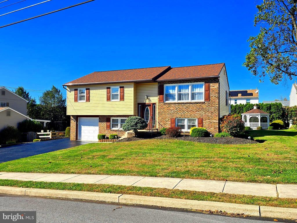 Photo of 1129 Whitner Road, READING, PA 19605 (MLS # PABK2064416)