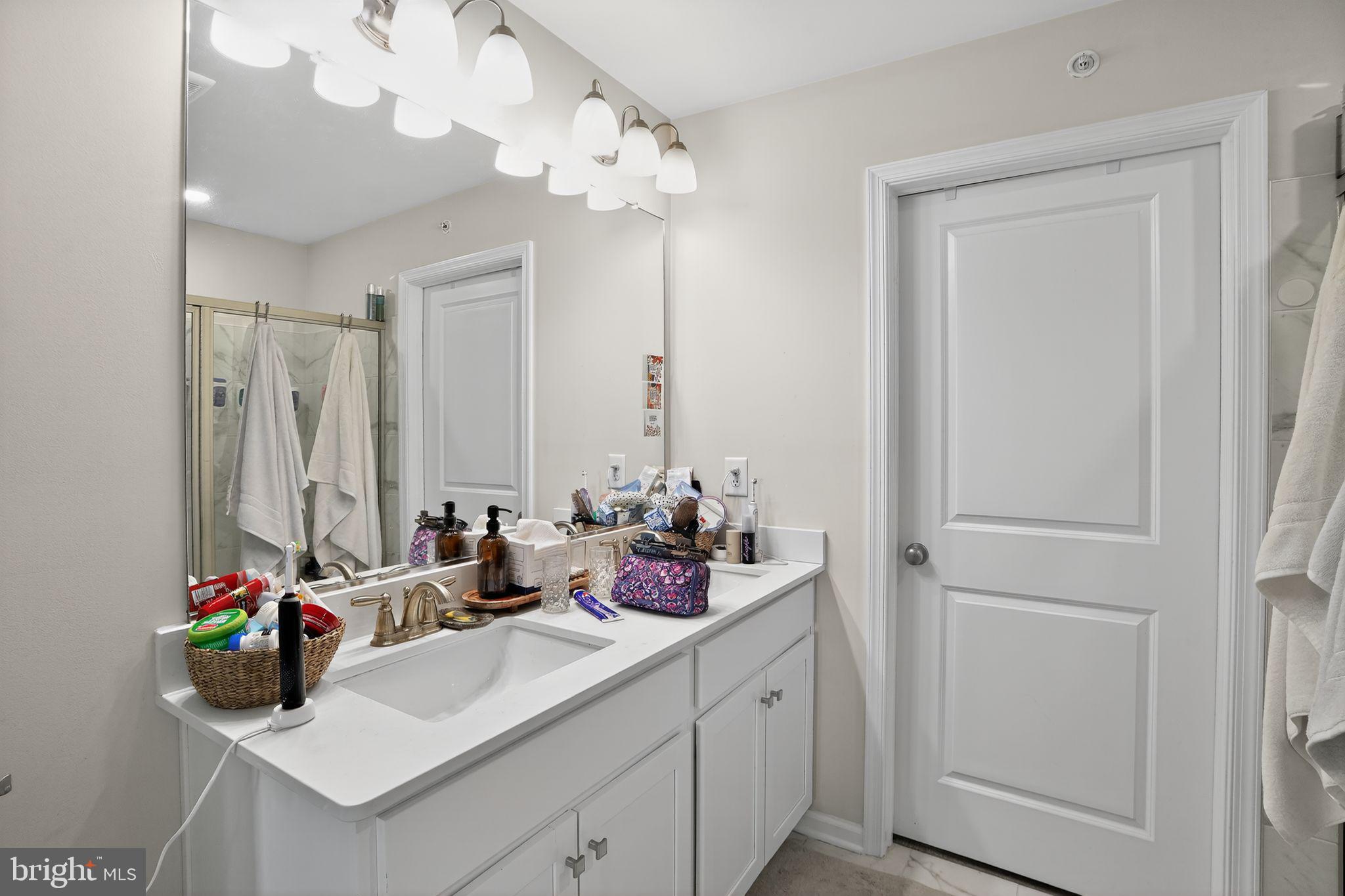 FOGELSVILLE - Residential