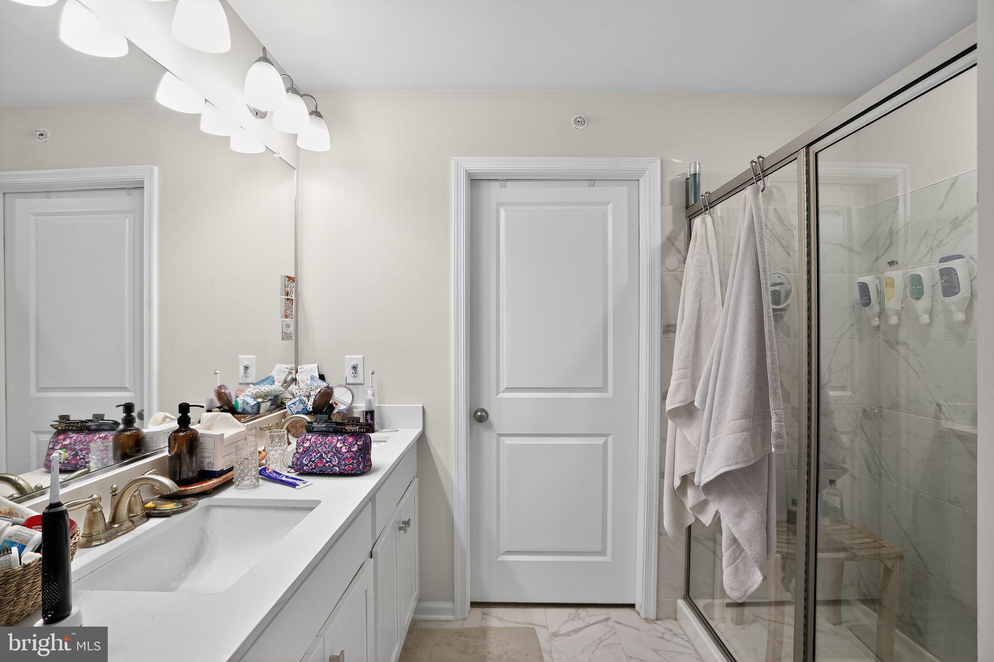 FOGELSVILLE - Residential